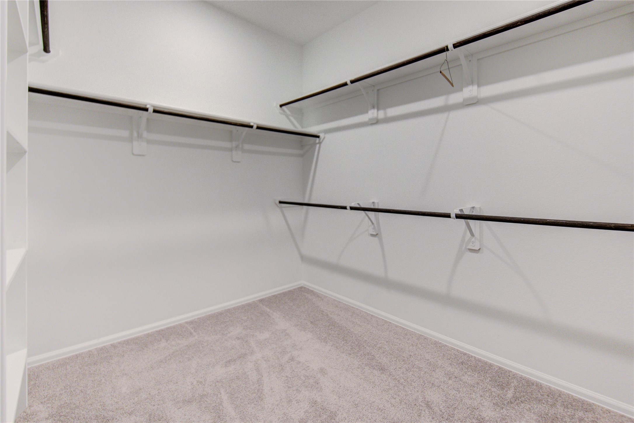2554 Olivine Stone Drive Property Photo 32