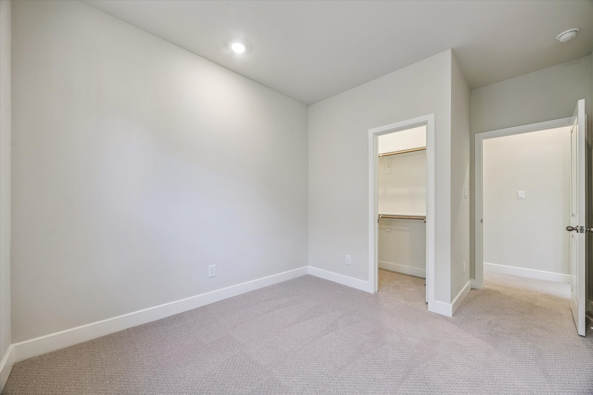 24411 Colonial Mound Drive Property Photo 14