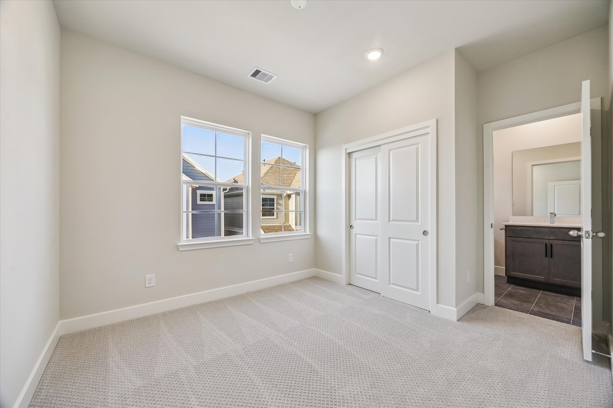 24411 Colonial Mound Drive Property Photo 15