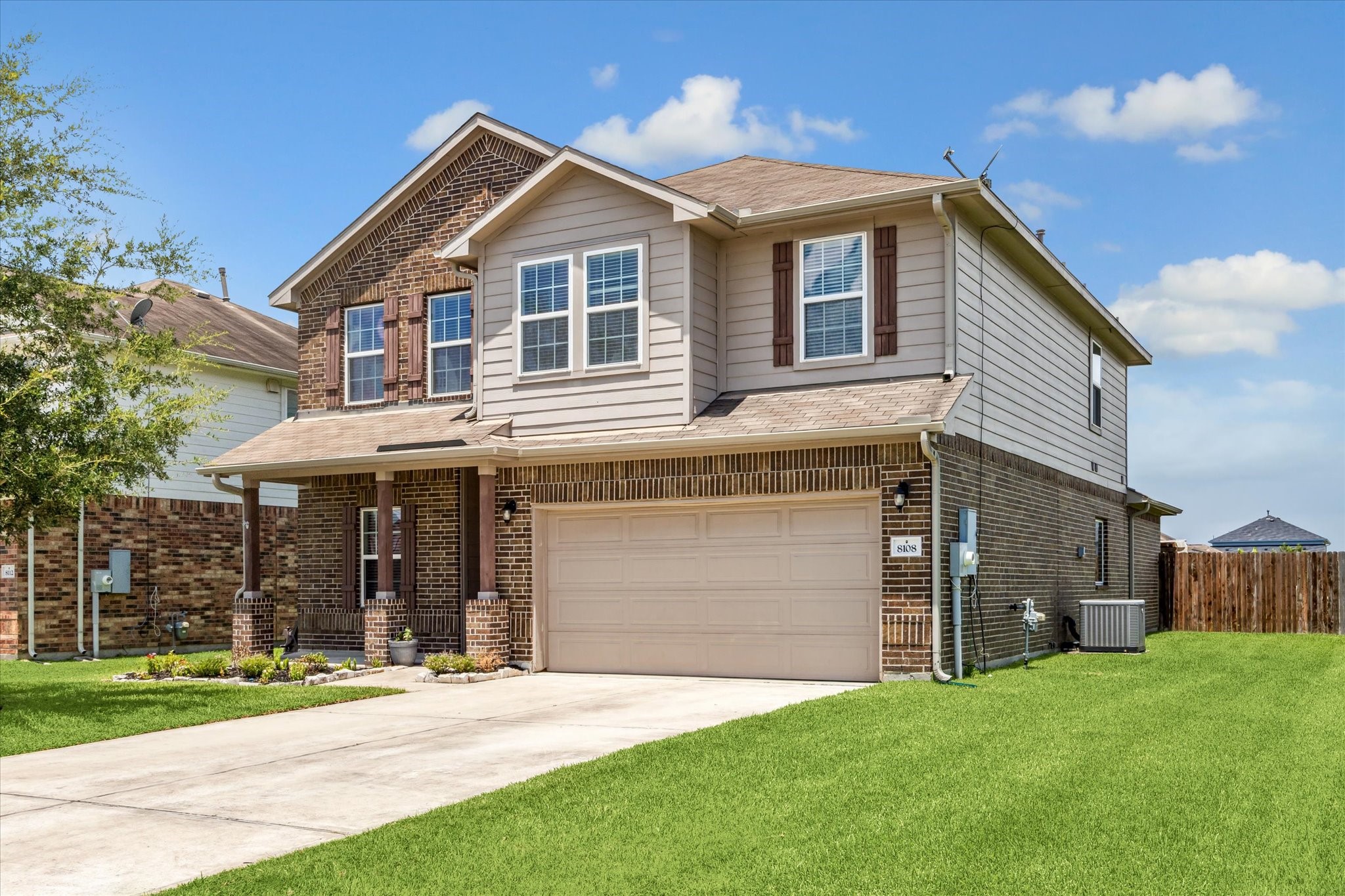 8108 Quartz Lane Property Photo 2