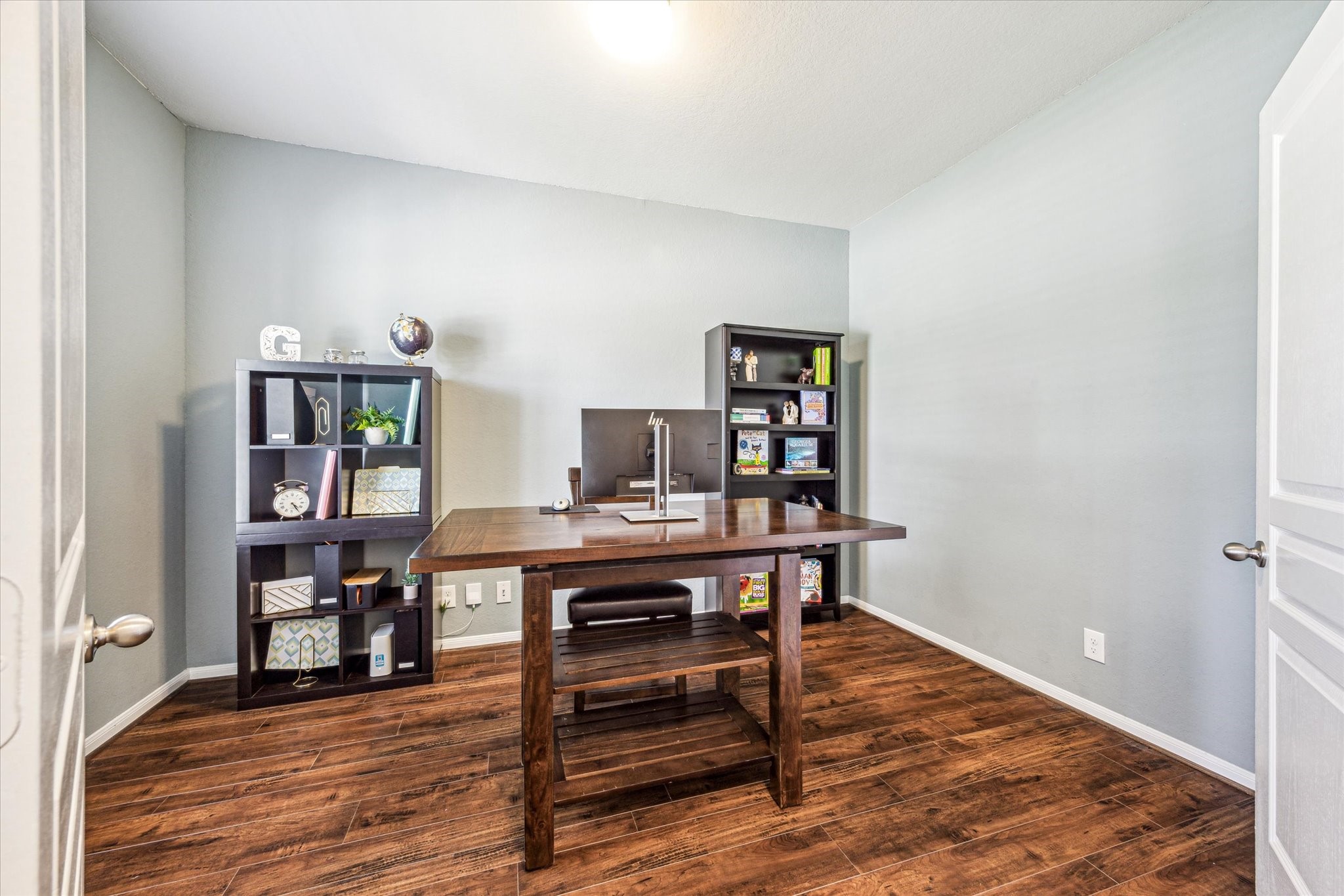 8108 Quartz Lane Property Photo 4