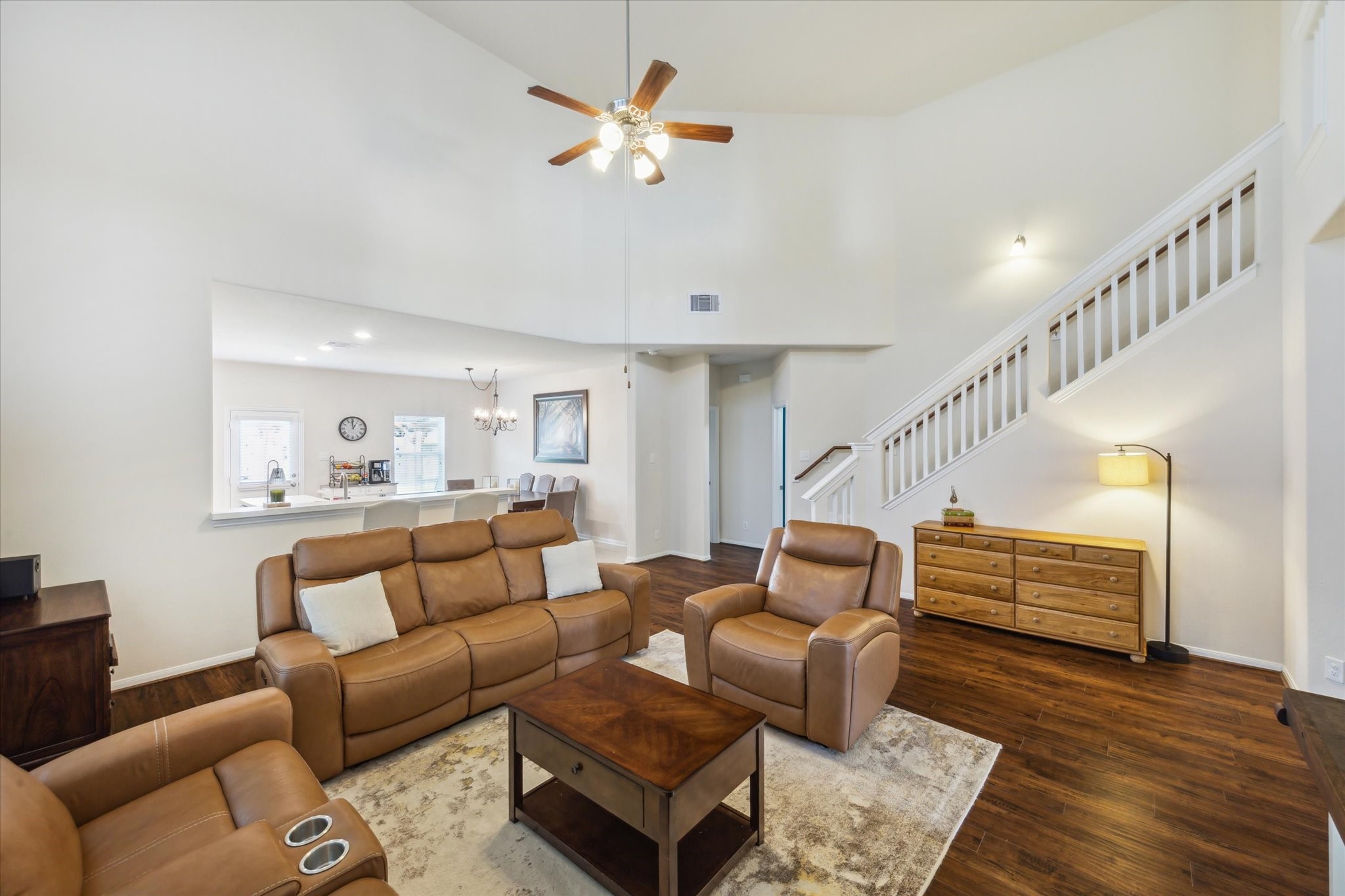 8108 Quartz Lane Property Photo 7