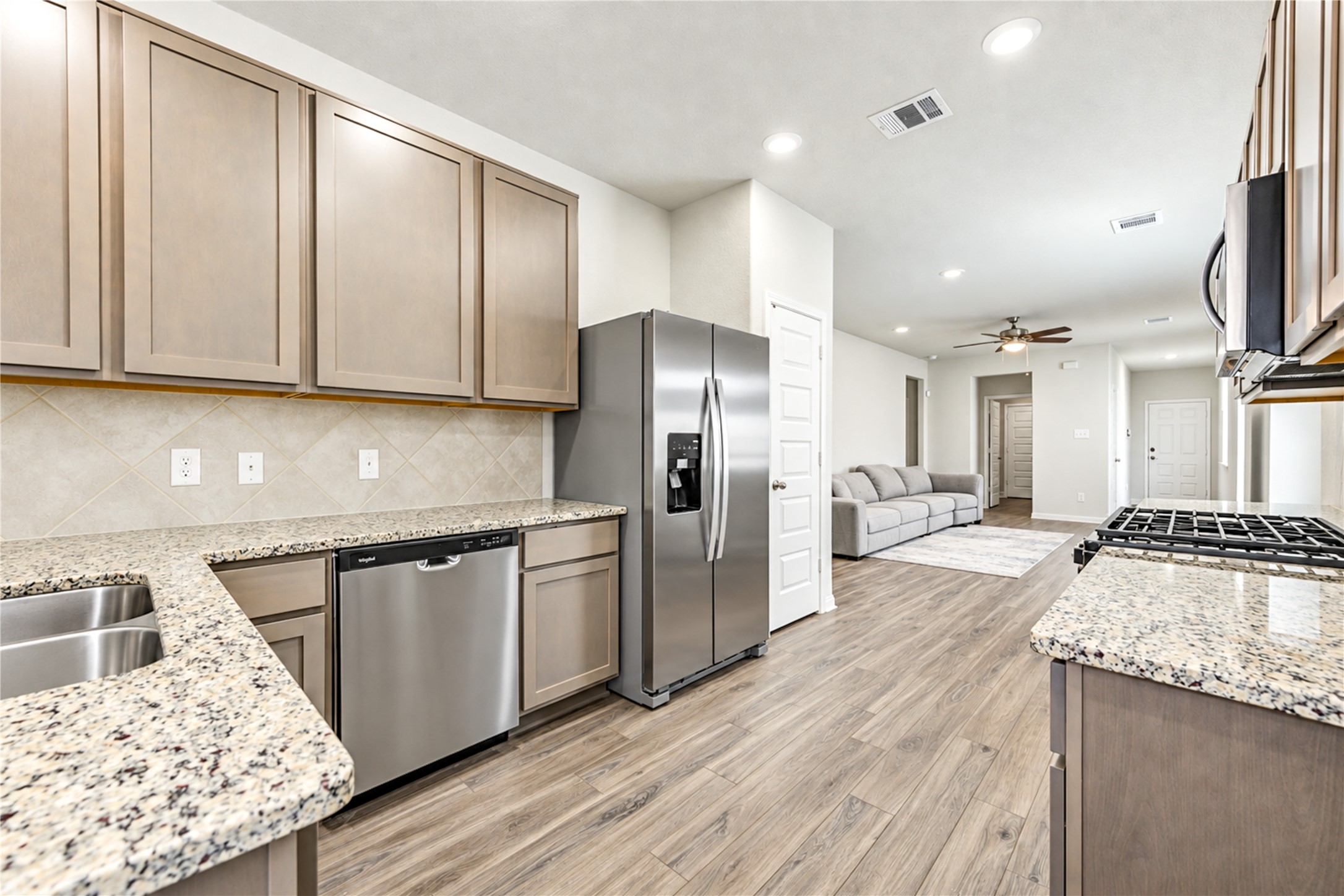 2317 Green Sturgeon Court Property Photo 5