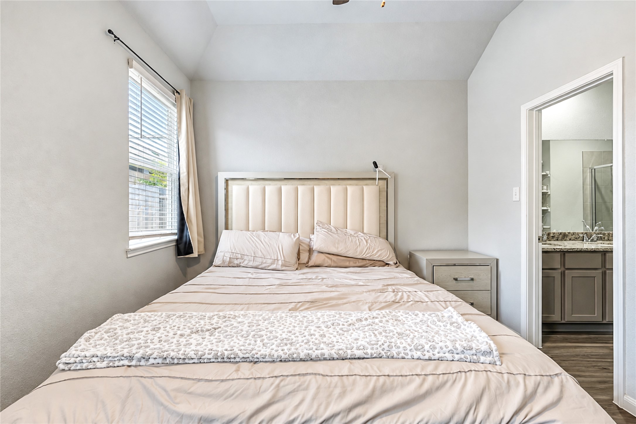 2317 Green Sturgeon Court Property Photo 24