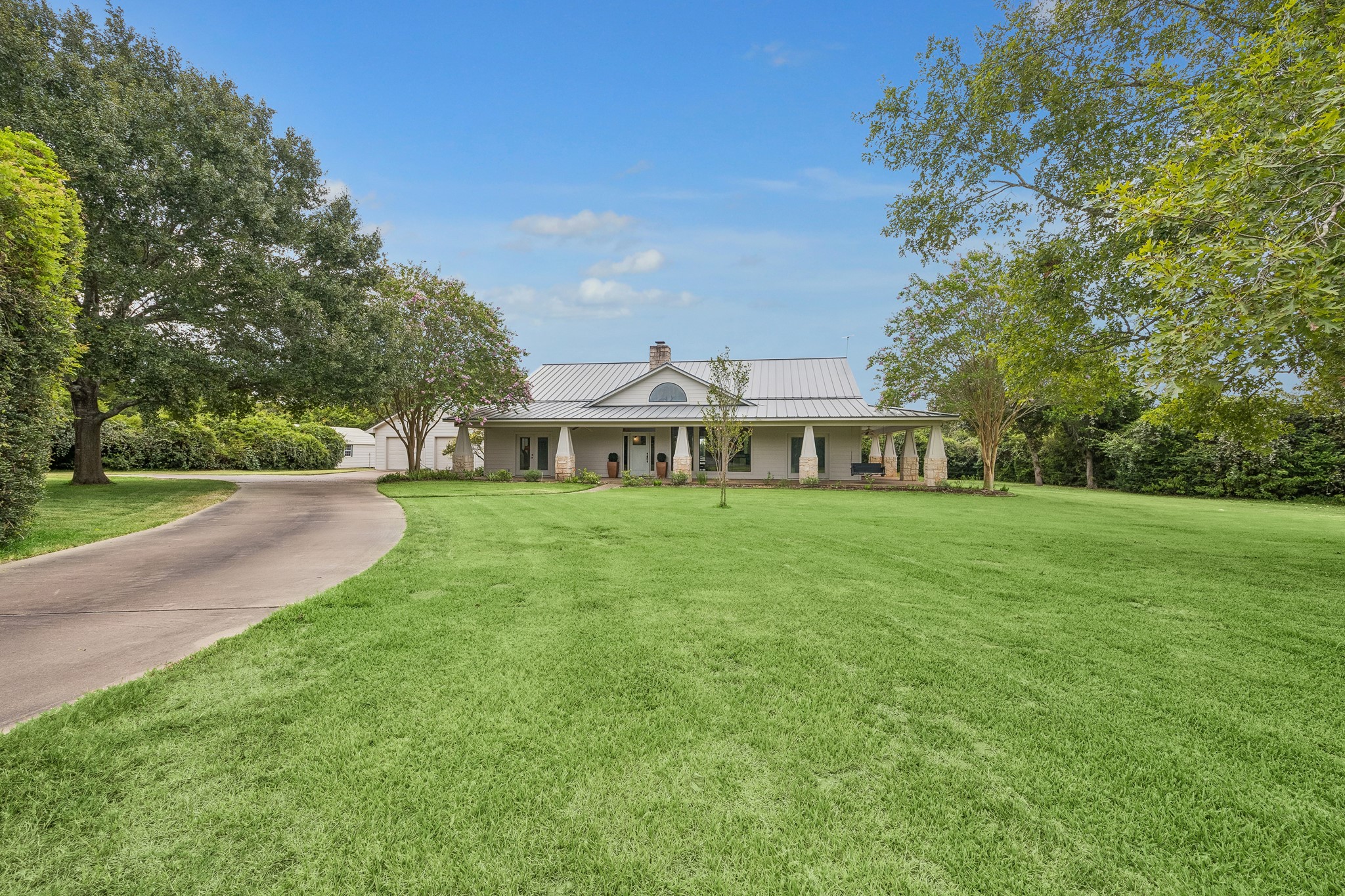 440 Piney Creek Road Road Property Photo 6