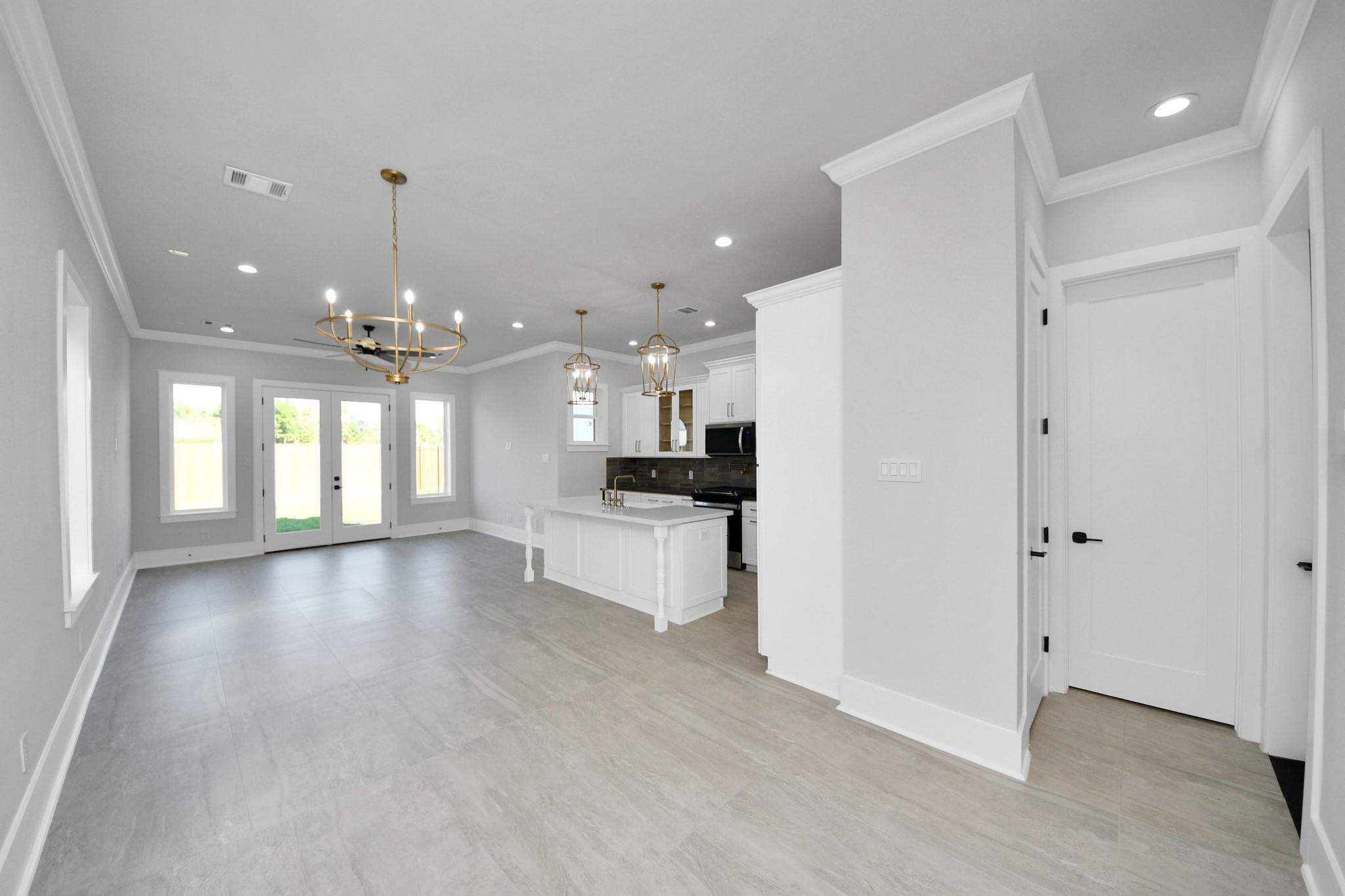 6320 Milwee Street B Property Photo 10