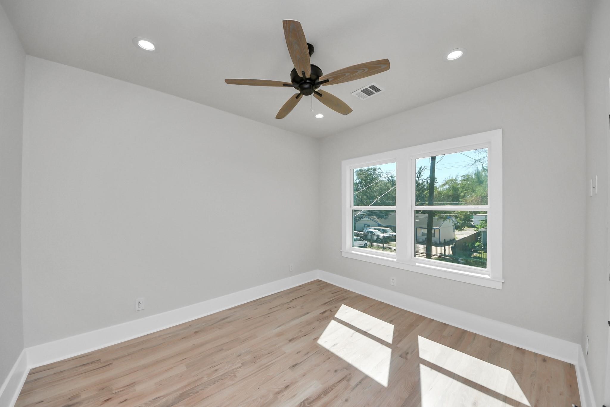 6320 Milwee Street B Property Photo 13