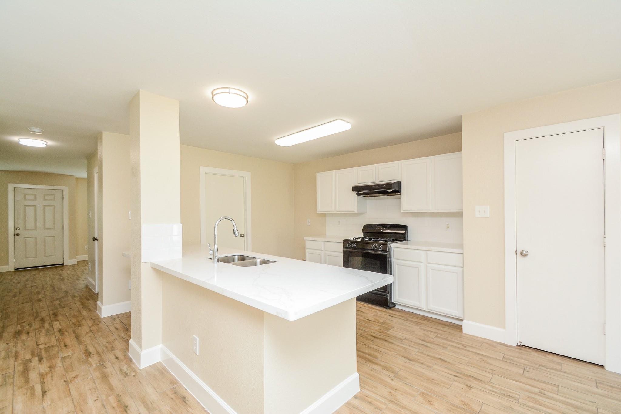 1505 Nichole Woods Drive, Houston Tx 77047 Property Photo 7