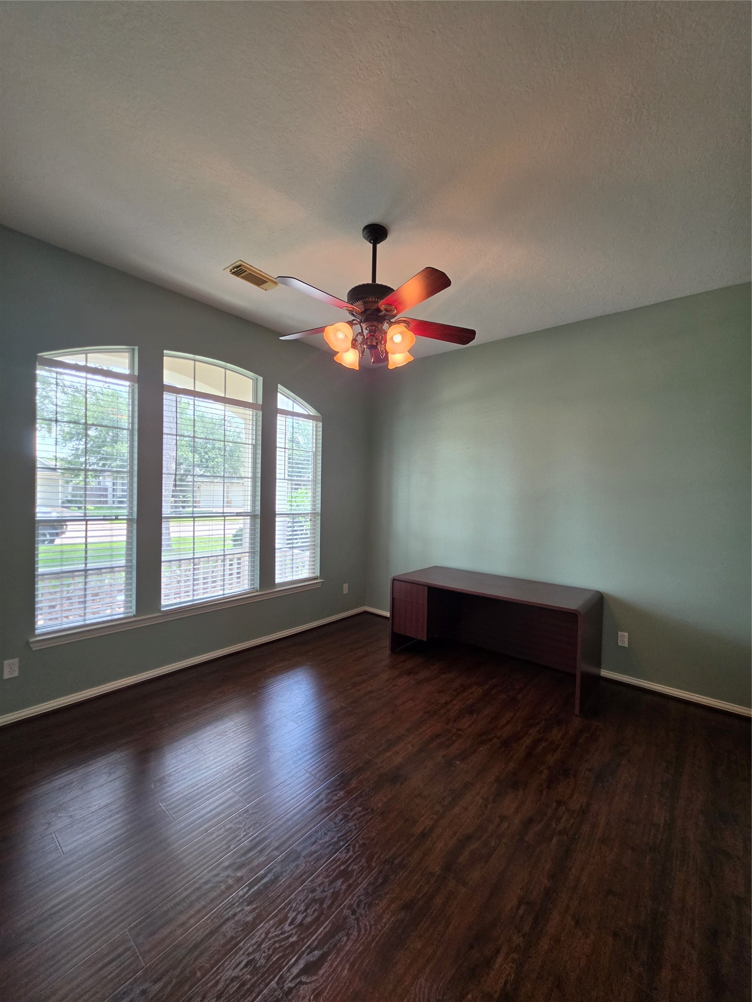 18823 Brighton Trail Lane Property Photo 6