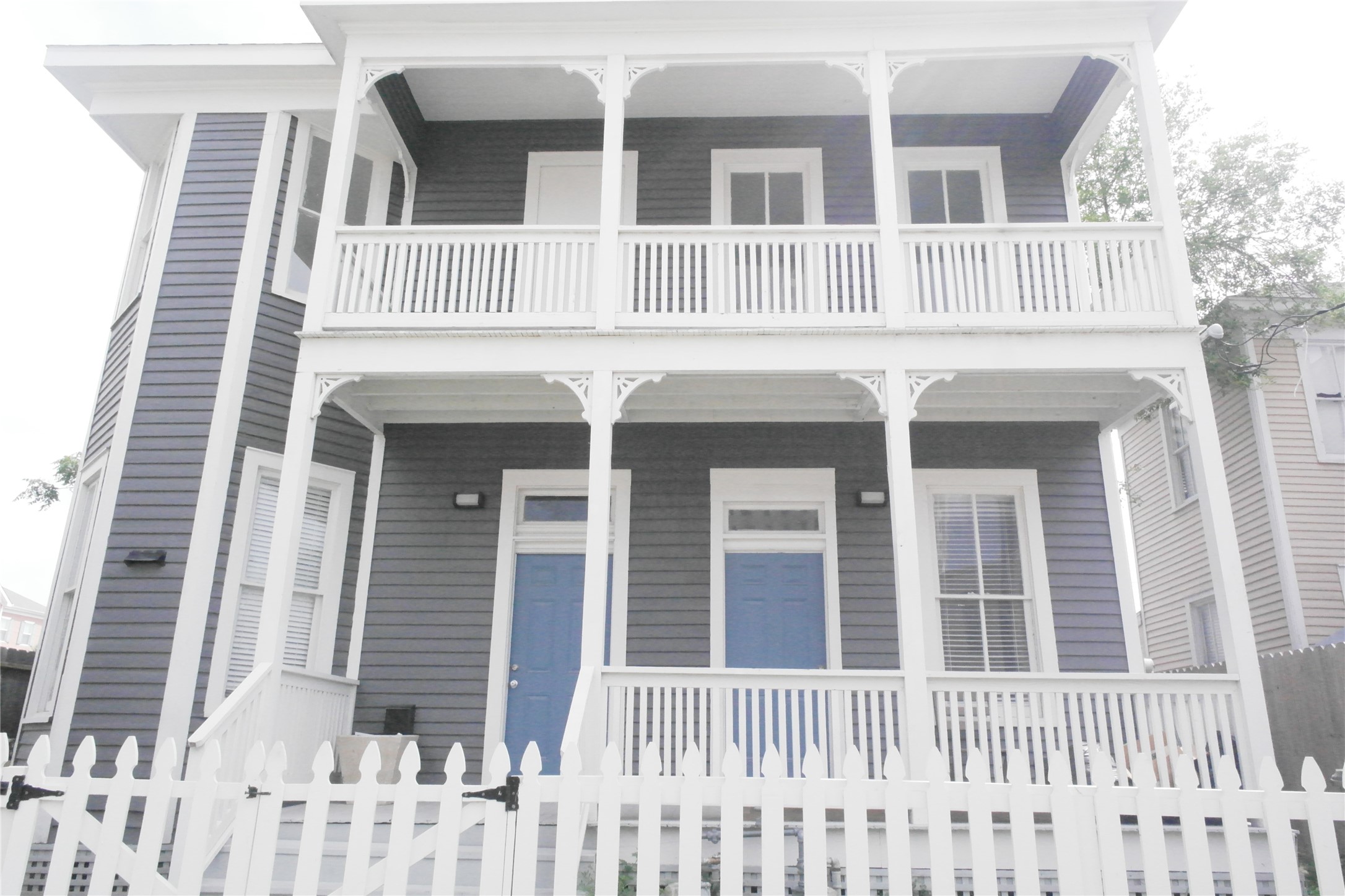 304 18th Up Property Photo 1