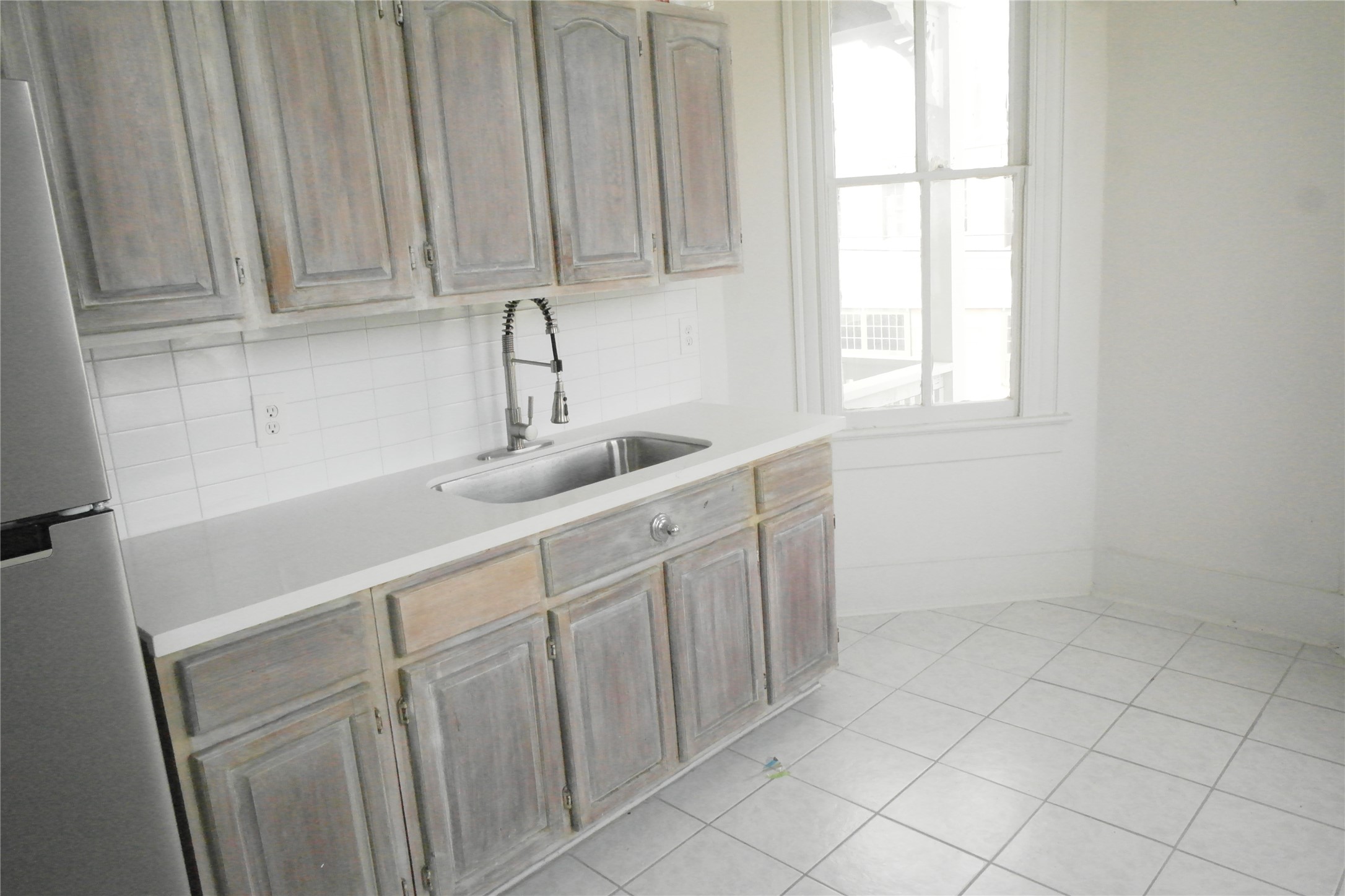 304 18th Up Property Photo 4