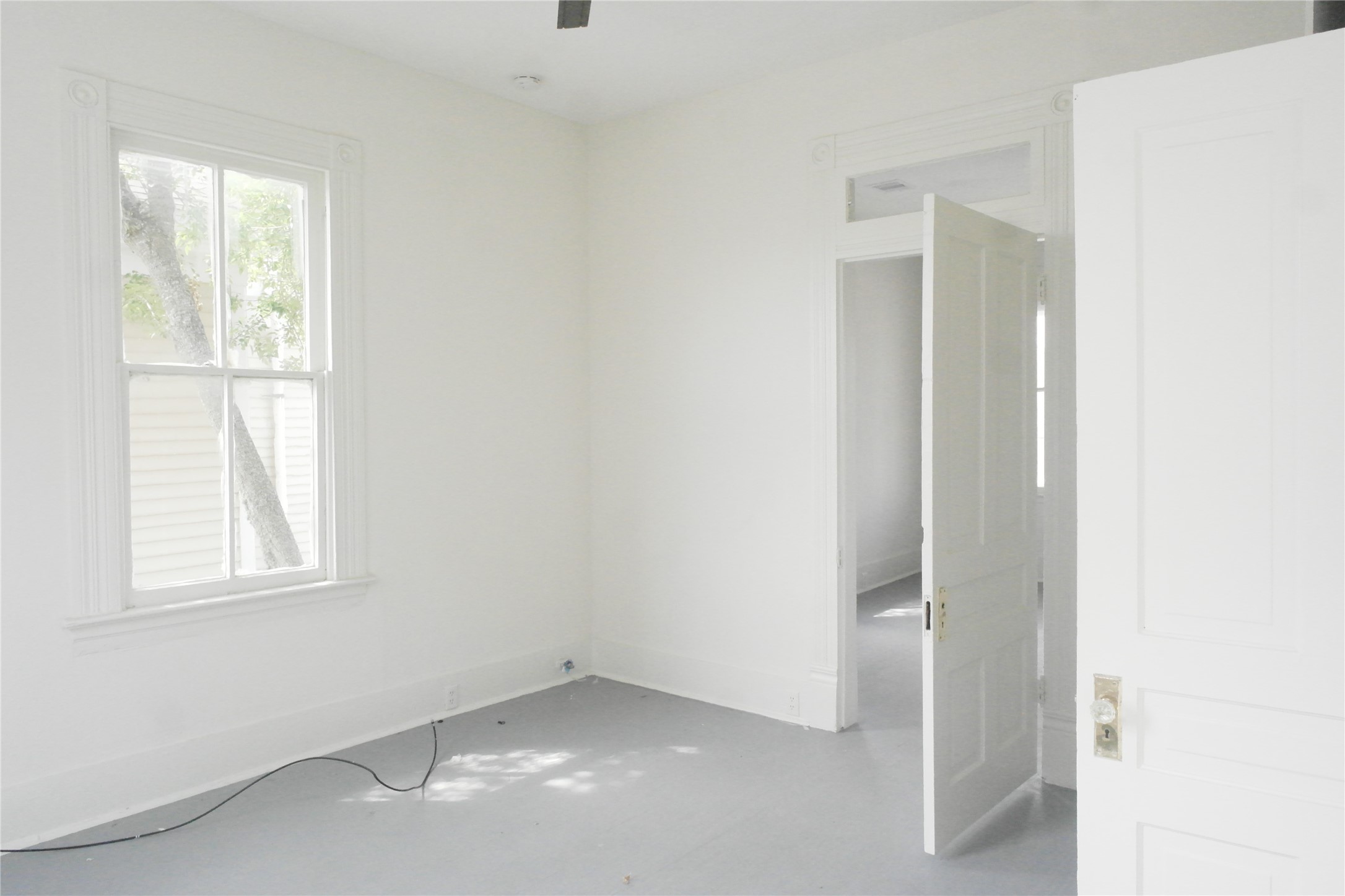 304 18th Up Property Photo 13