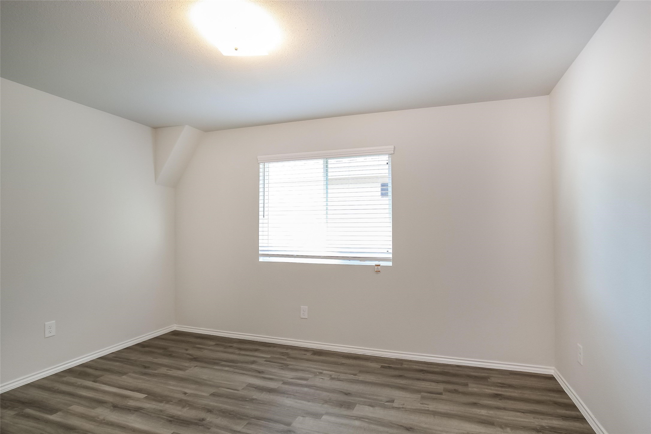 3119 Primrose Drive Property Photo 6