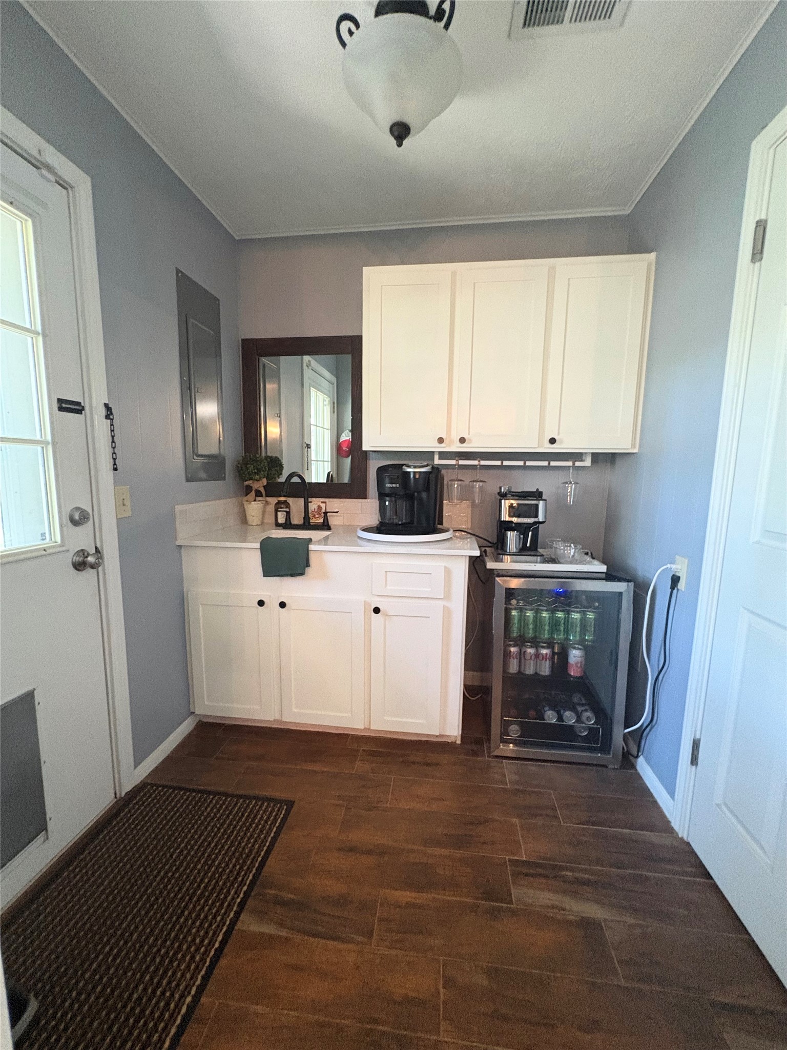 1011 Lee Road Property Photo 5