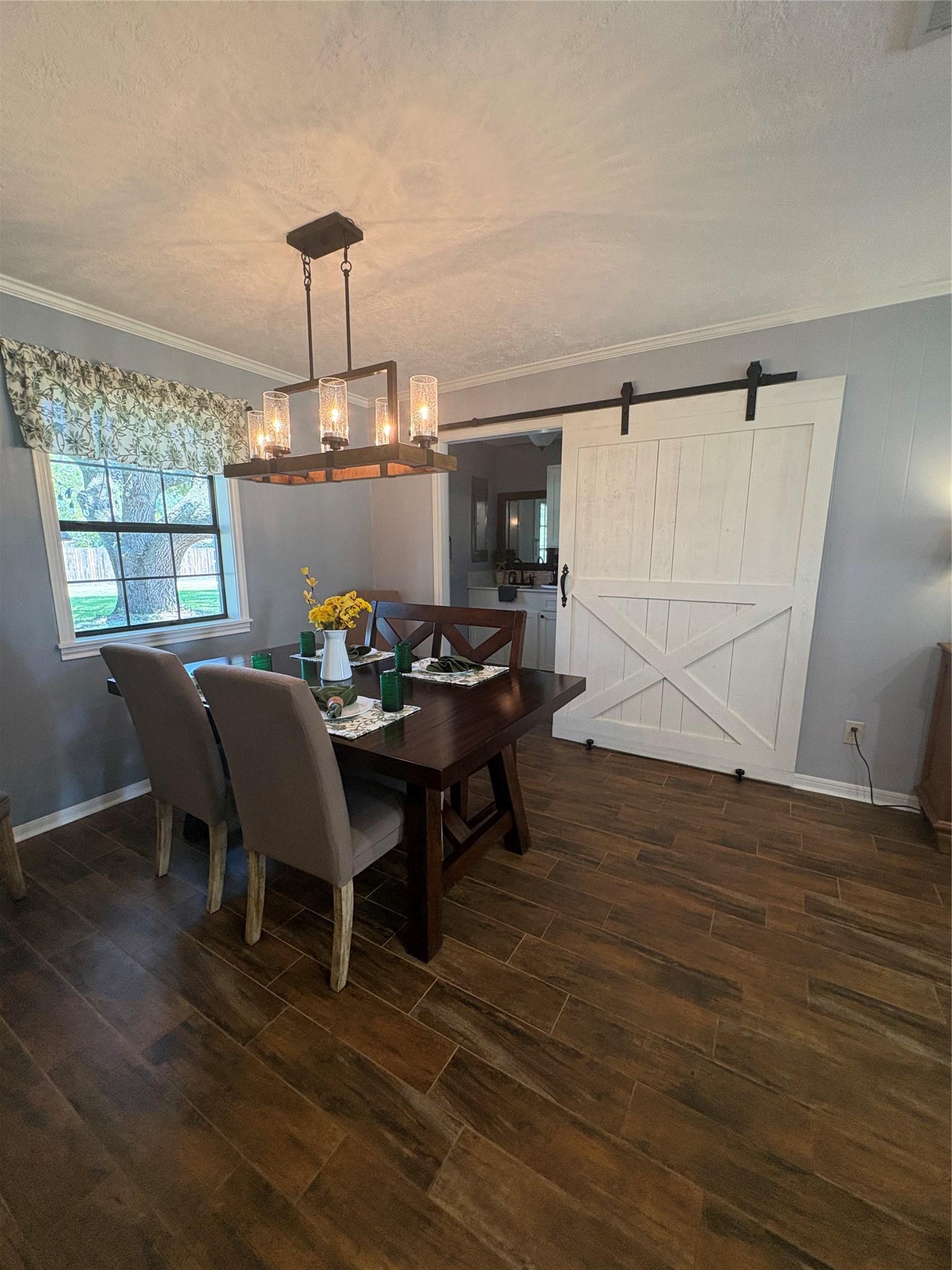 1011 Lee Road Property Photo 13