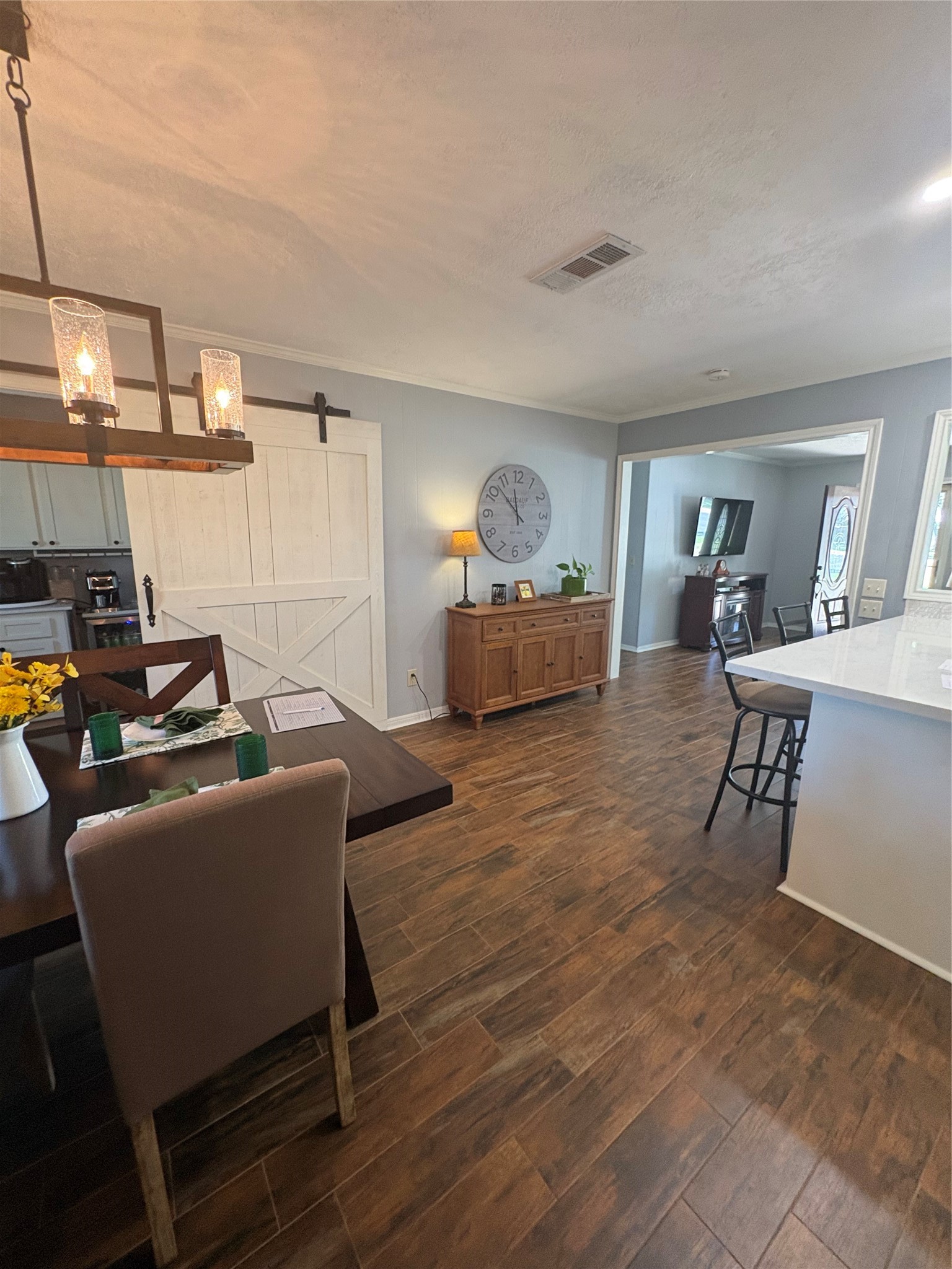 1011 Lee Road Property Photo 14