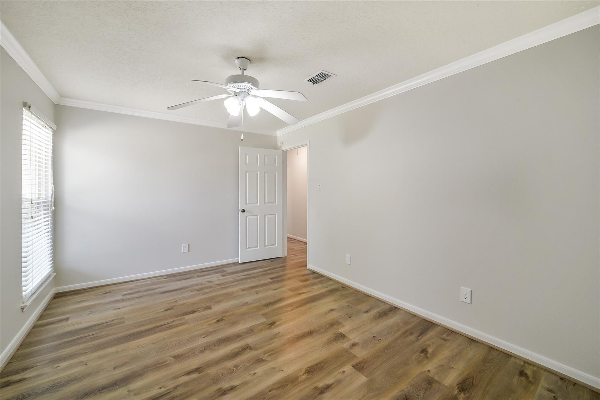 12423 Olympia Drive Property Photo 26
