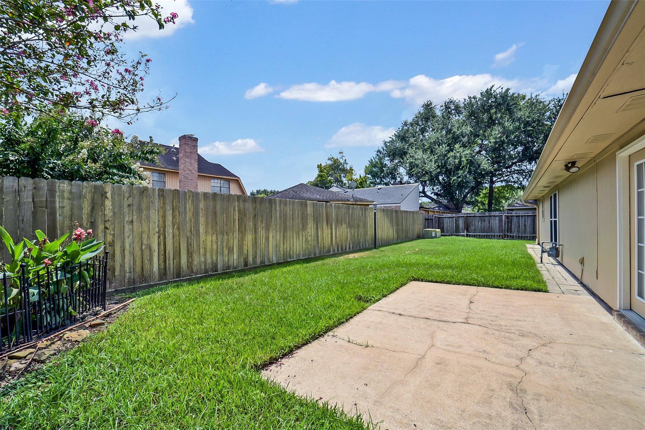 12423 Olympia Drive Property Photo 33