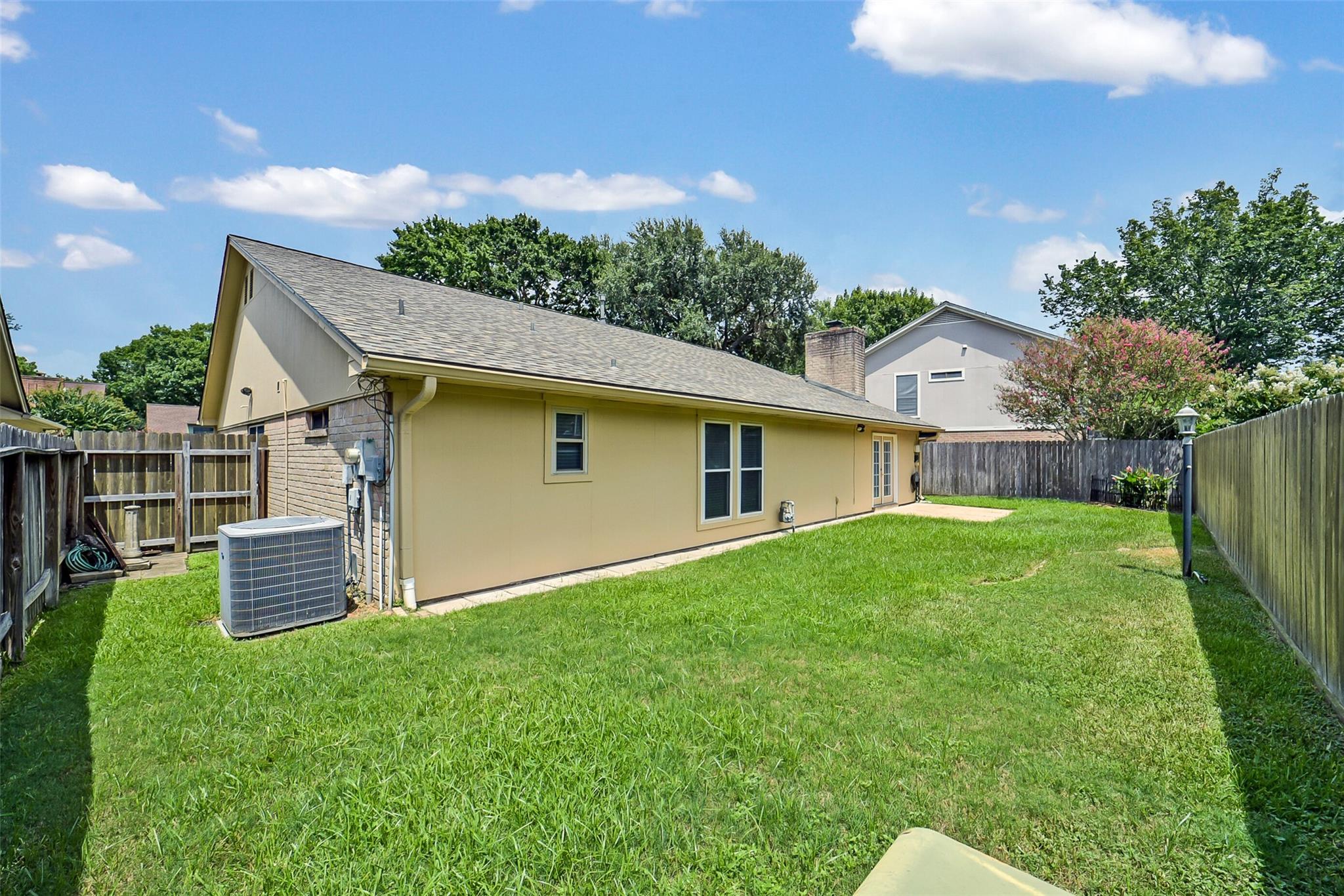 12423 Olympia Drive Property Photo 35