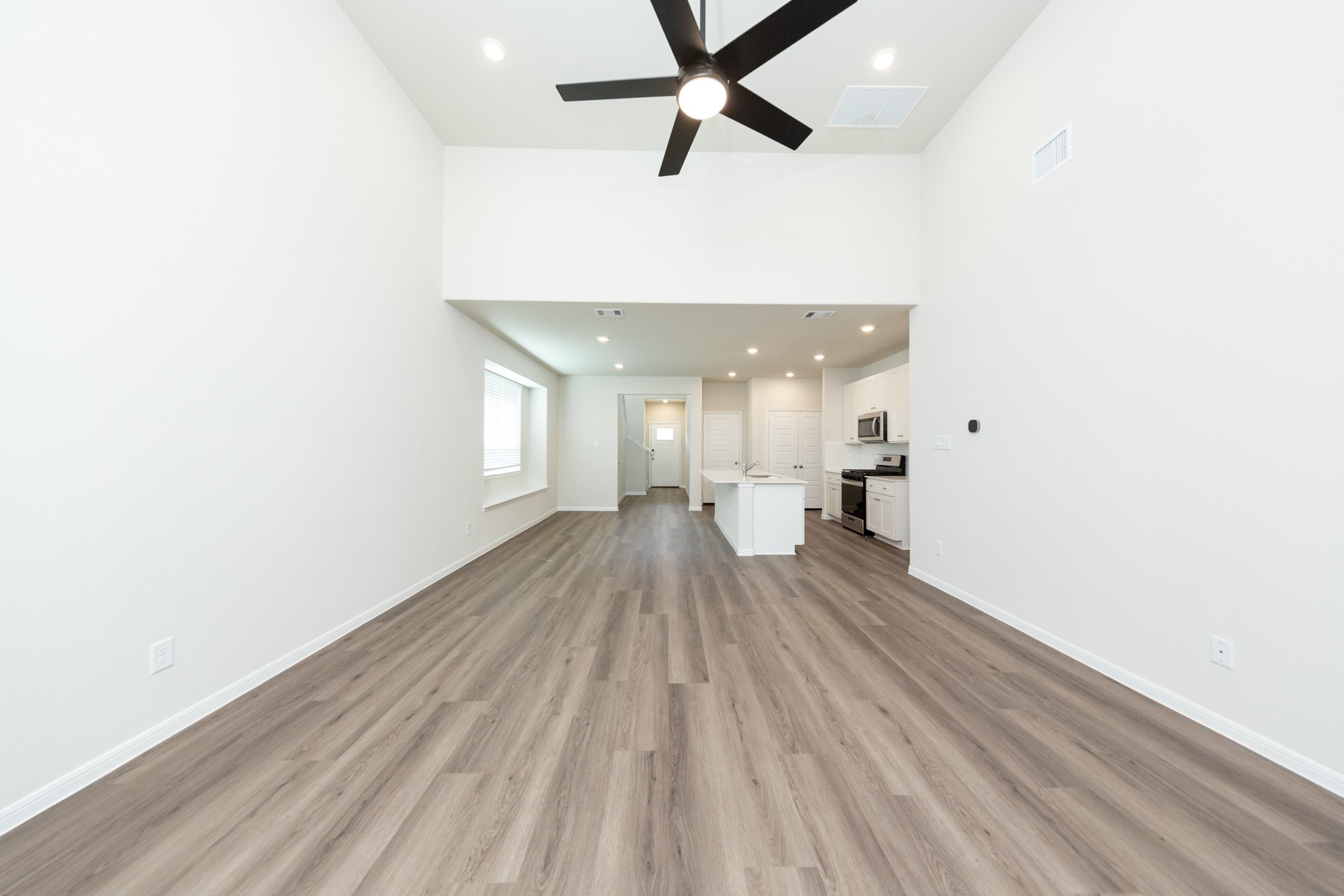 2356 Pipefish Drive Property Photo 8