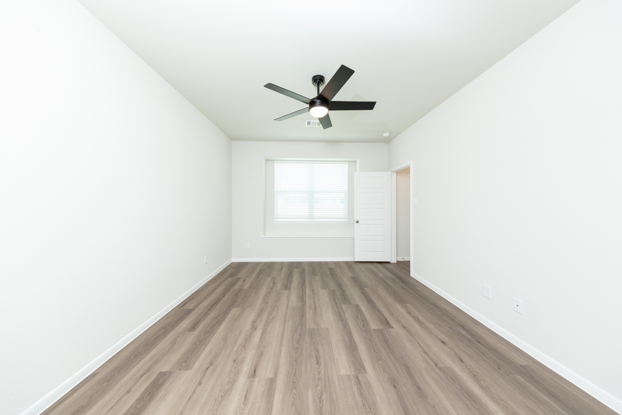 2356 Pipefish Drive Property Photo 11