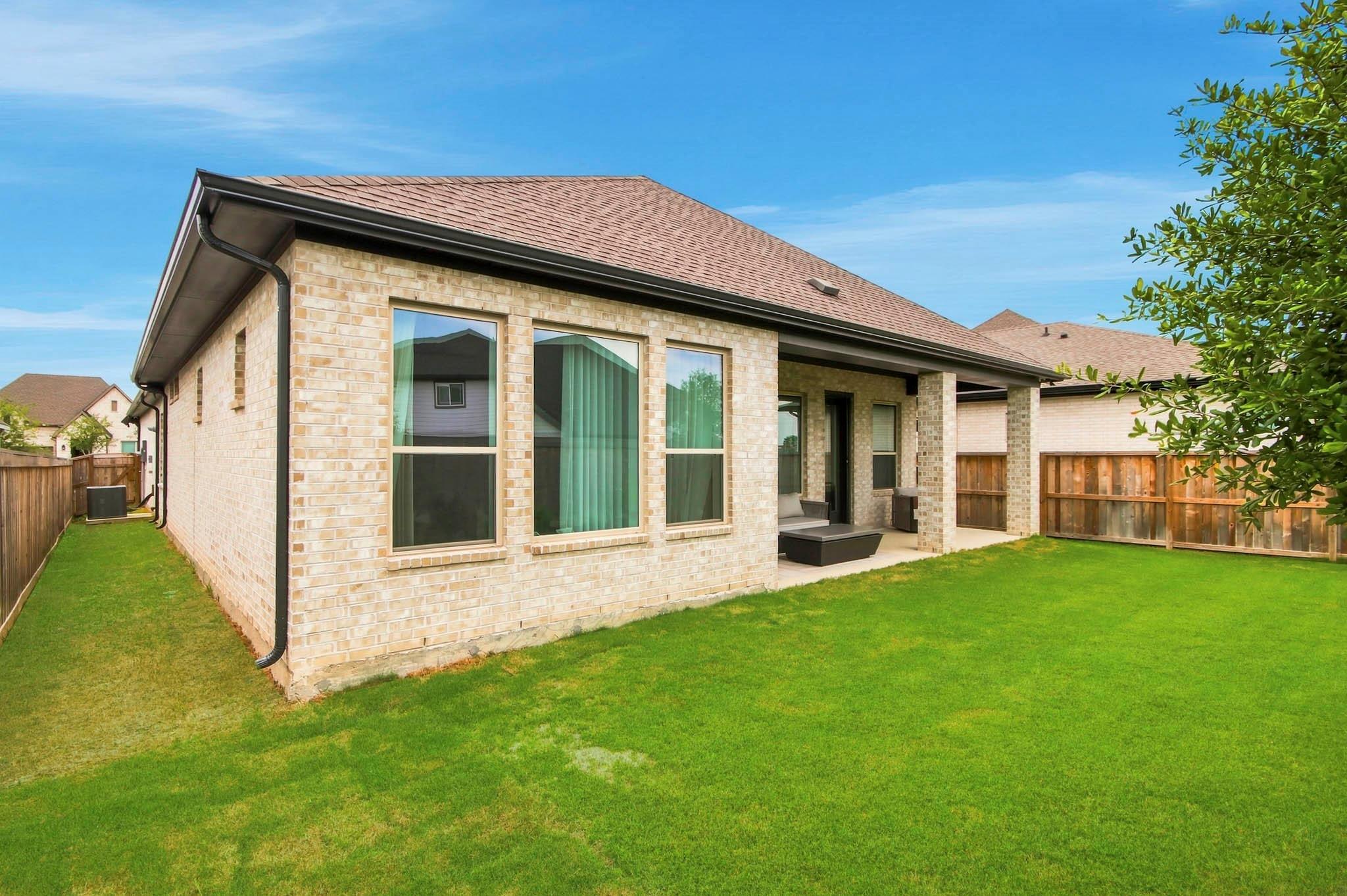 19615 Holly Pierce Drive, Cypress Tx 77433 Property Photo 10