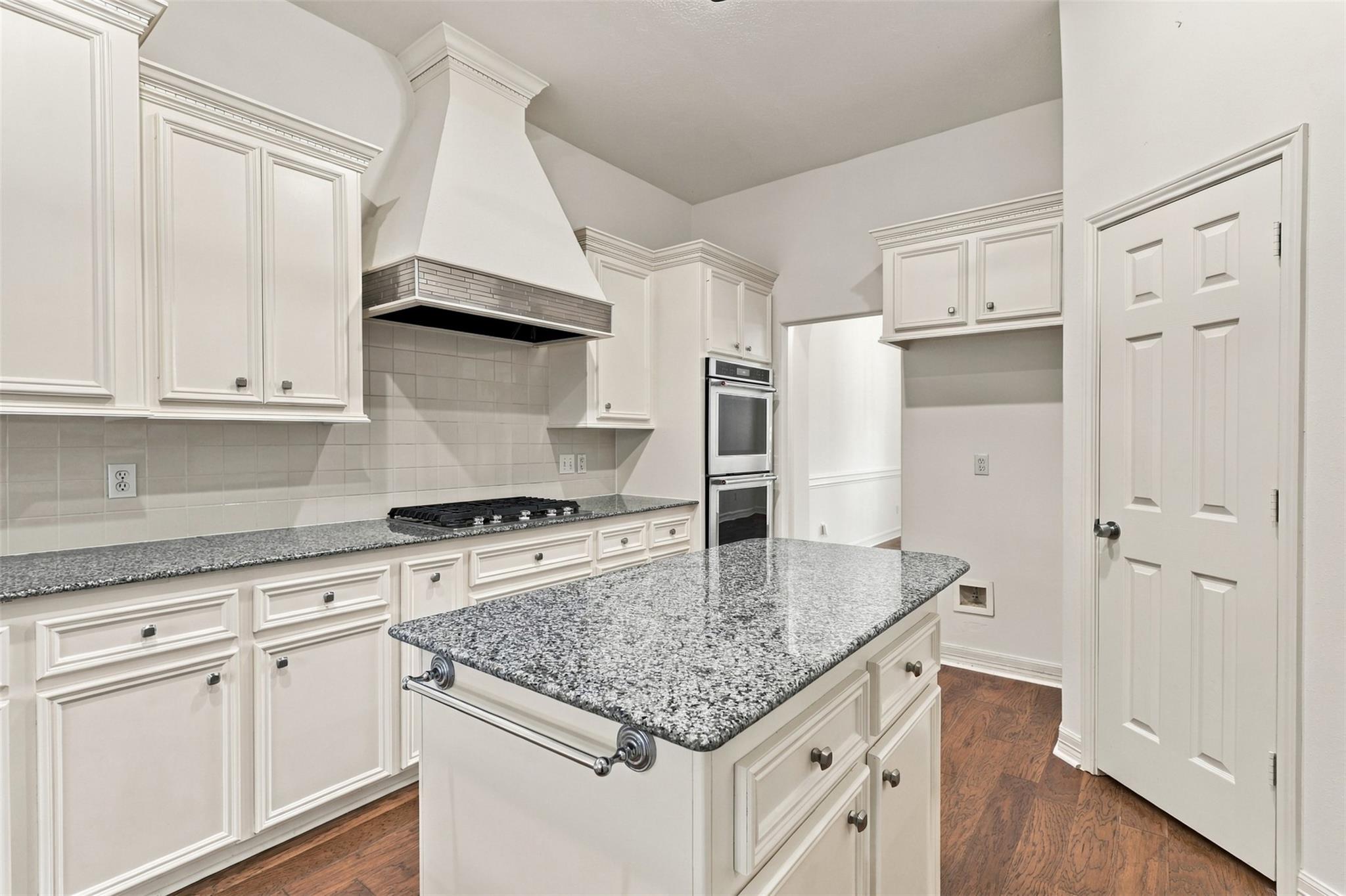 705 Fairway Oaks, Conroe Tx 77302 Property Photo 12