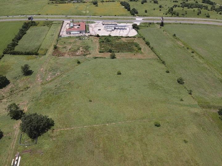 51359 Highway 290 Highway Property Photo 7