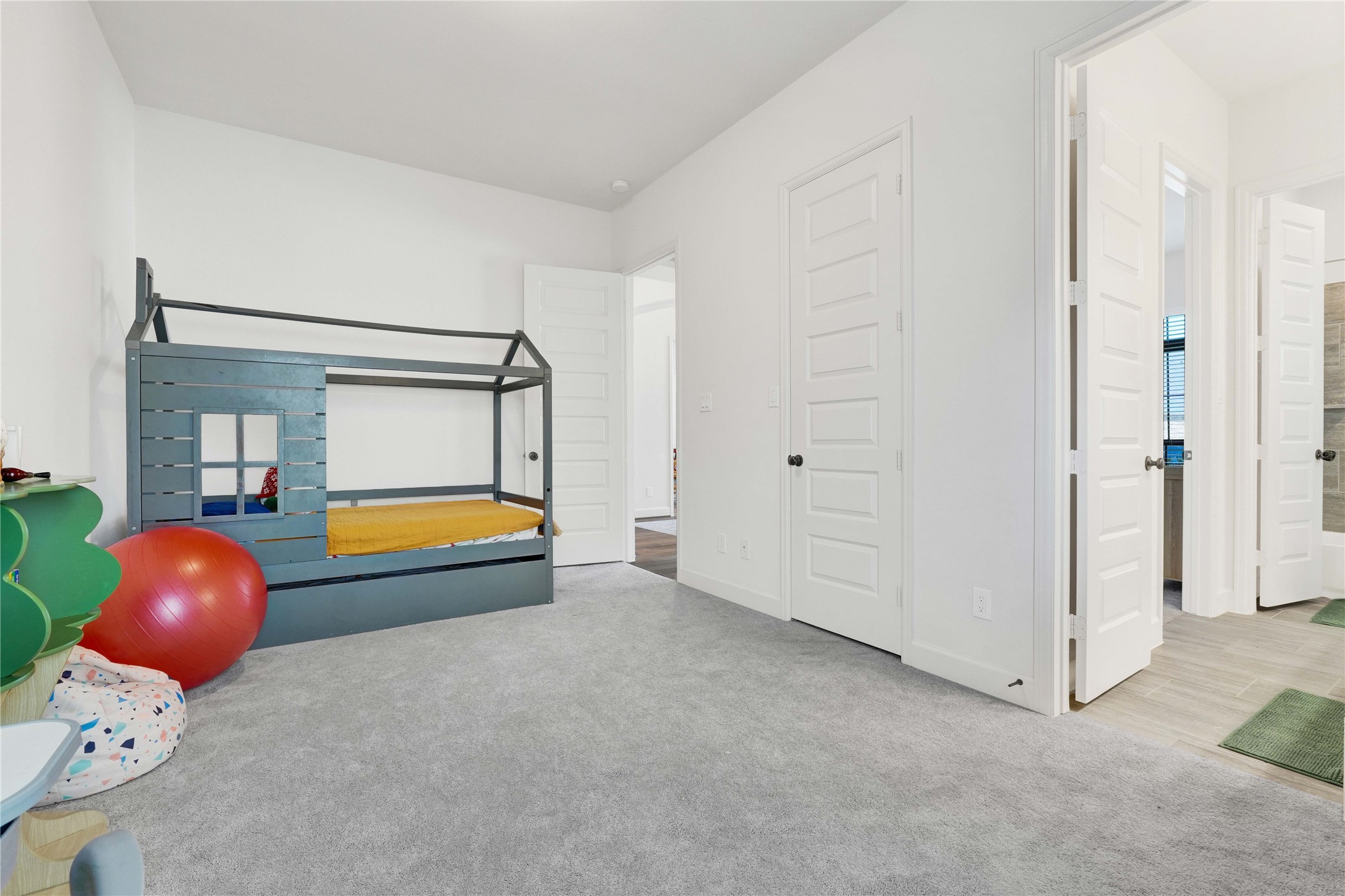 24307 Norwood Groves Drive Property Photo 35