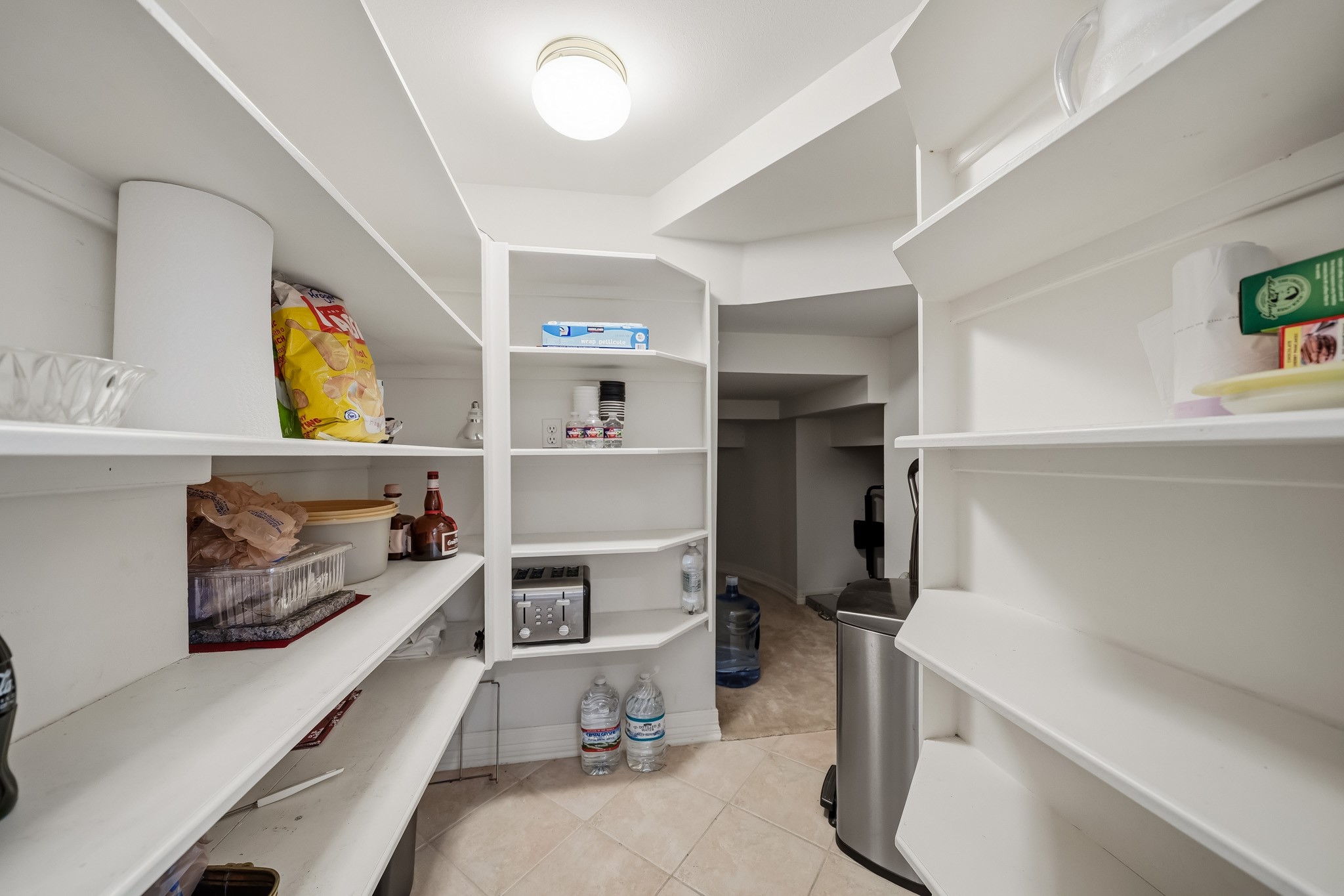 3302 Woodbrook Lane Property Photo 15