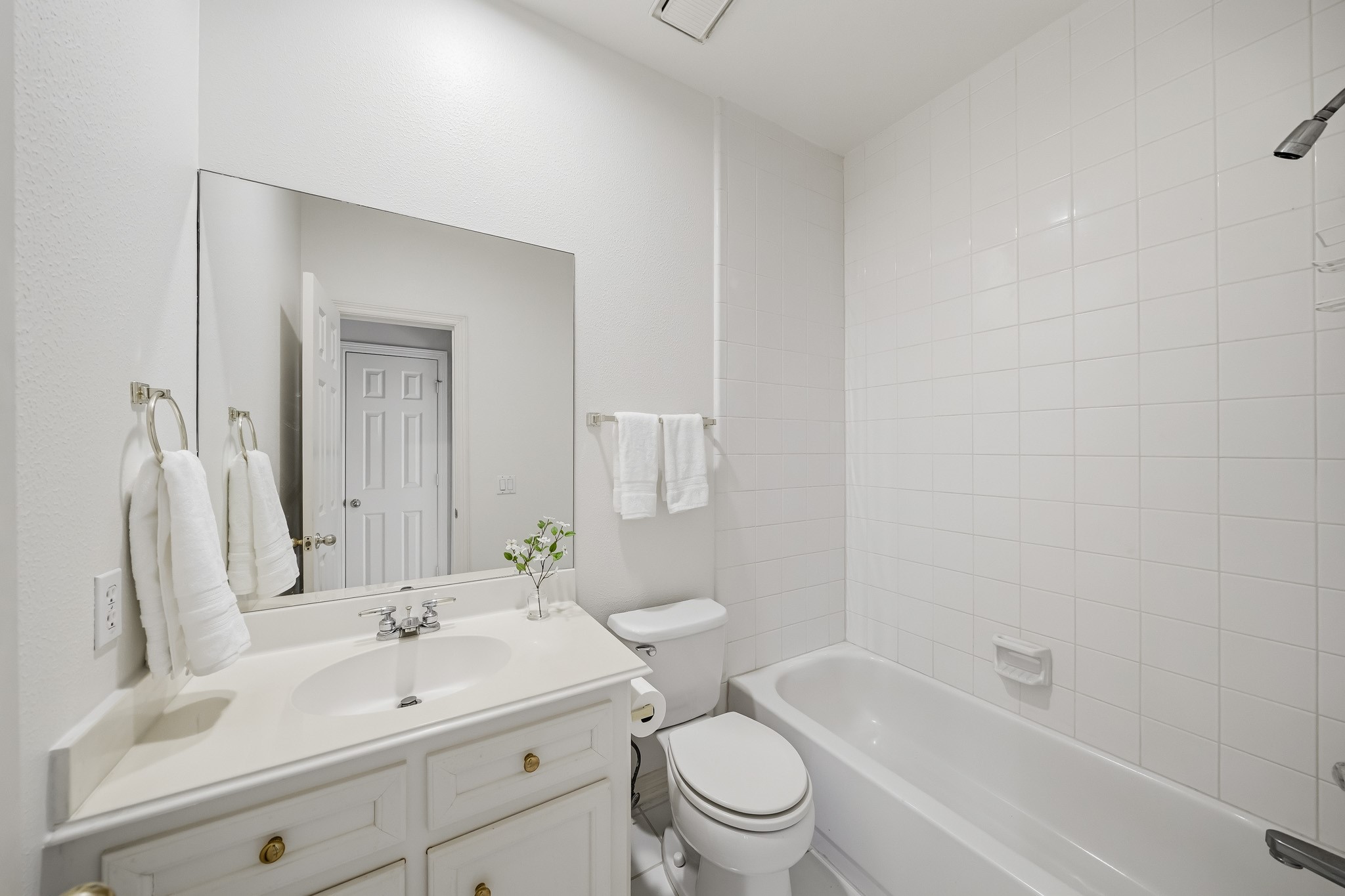 3302 Woodbrook Lane Property Photo 33