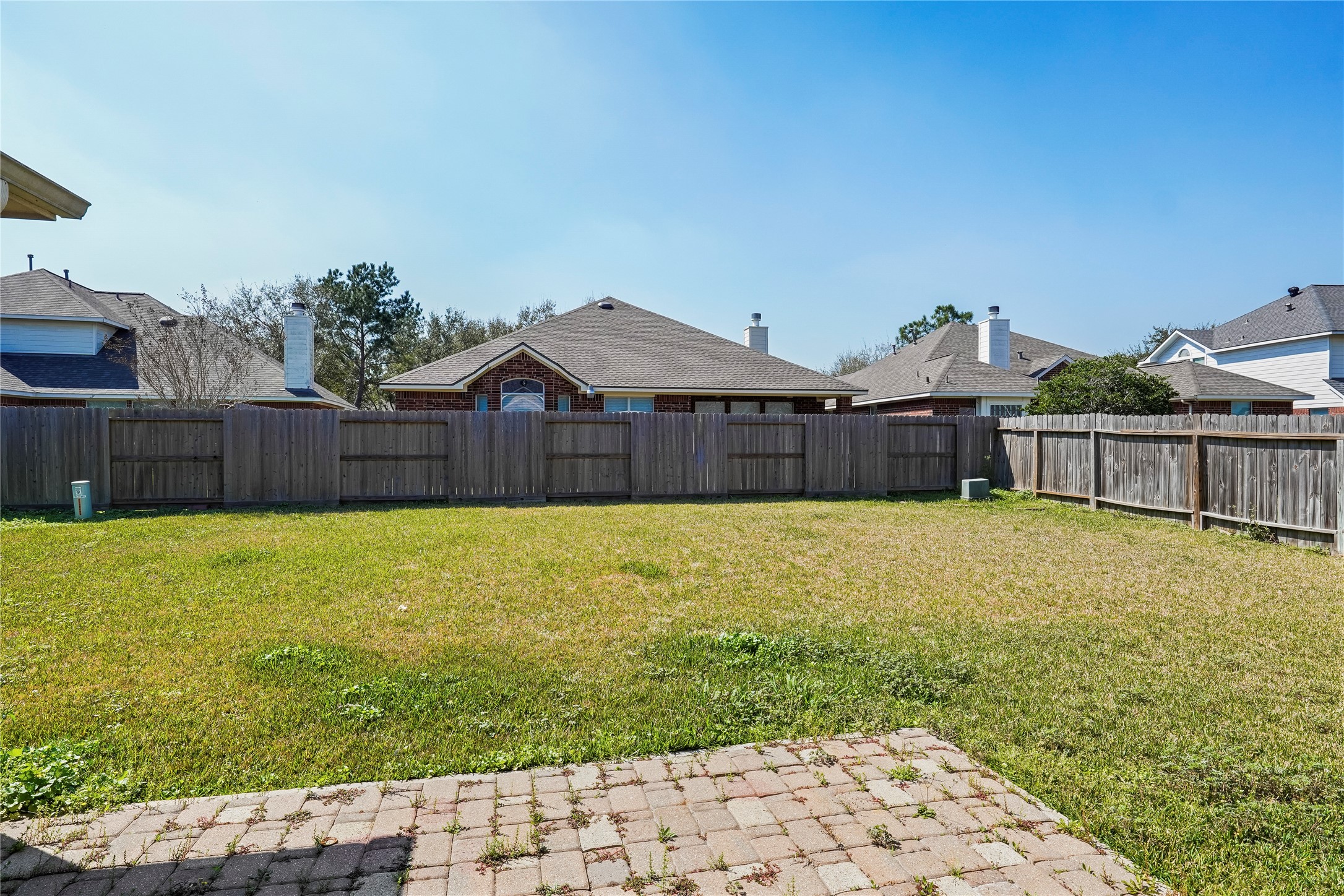 5710 Shady Hollow Court Property Photo 24