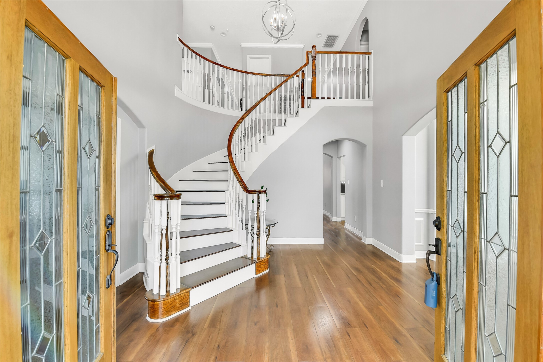 18414 Bull Pine Drive Property Photo 4