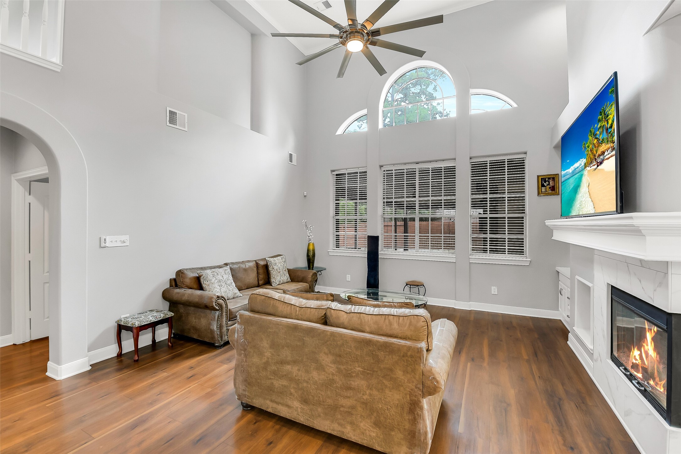 18414 Bull Pine Drive Property Photo 11