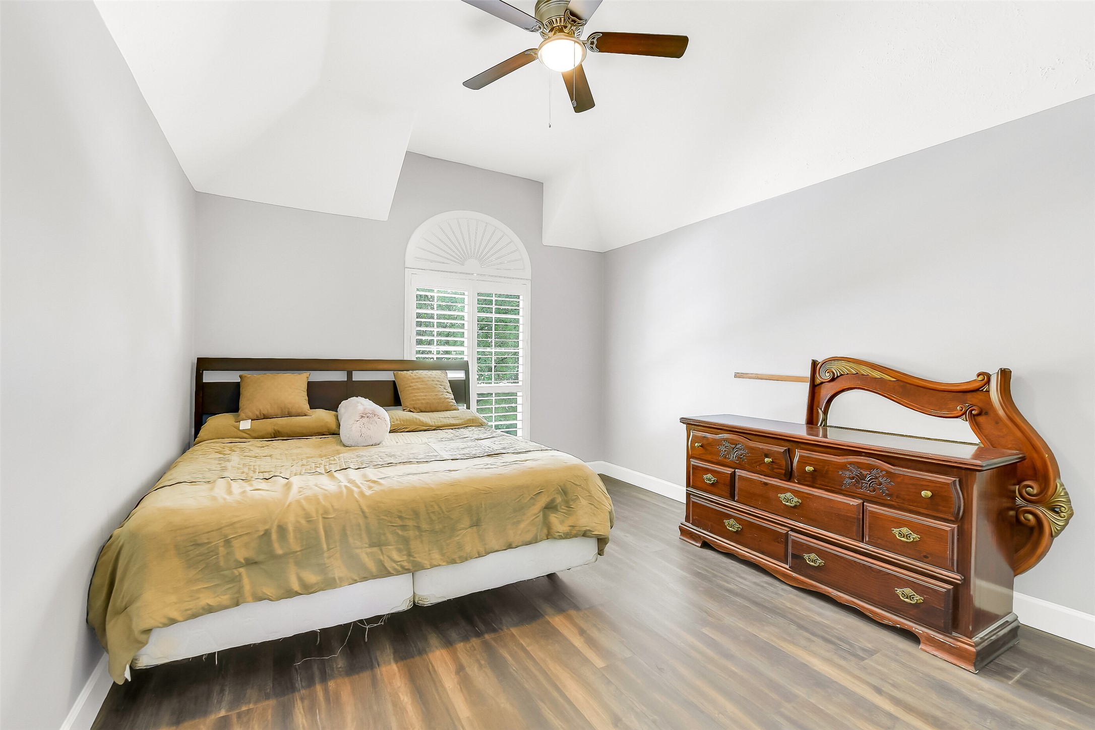 18414 Bull Pine Drive Property Photo 24