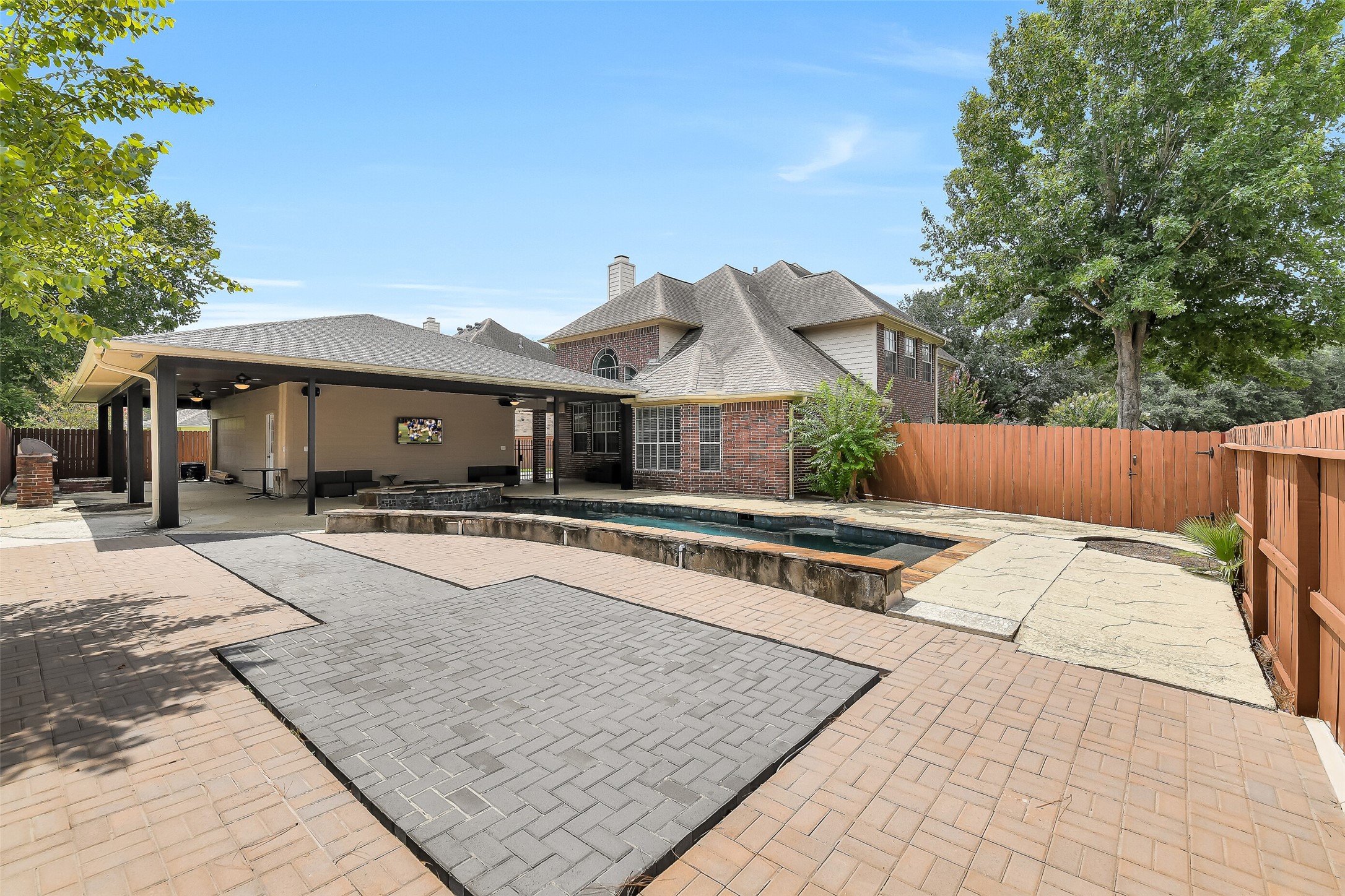 18414 Bull Pine Drive Property Photo 41