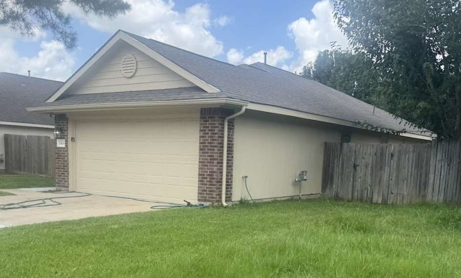 24130 Griffin House Lane Property Photo 1