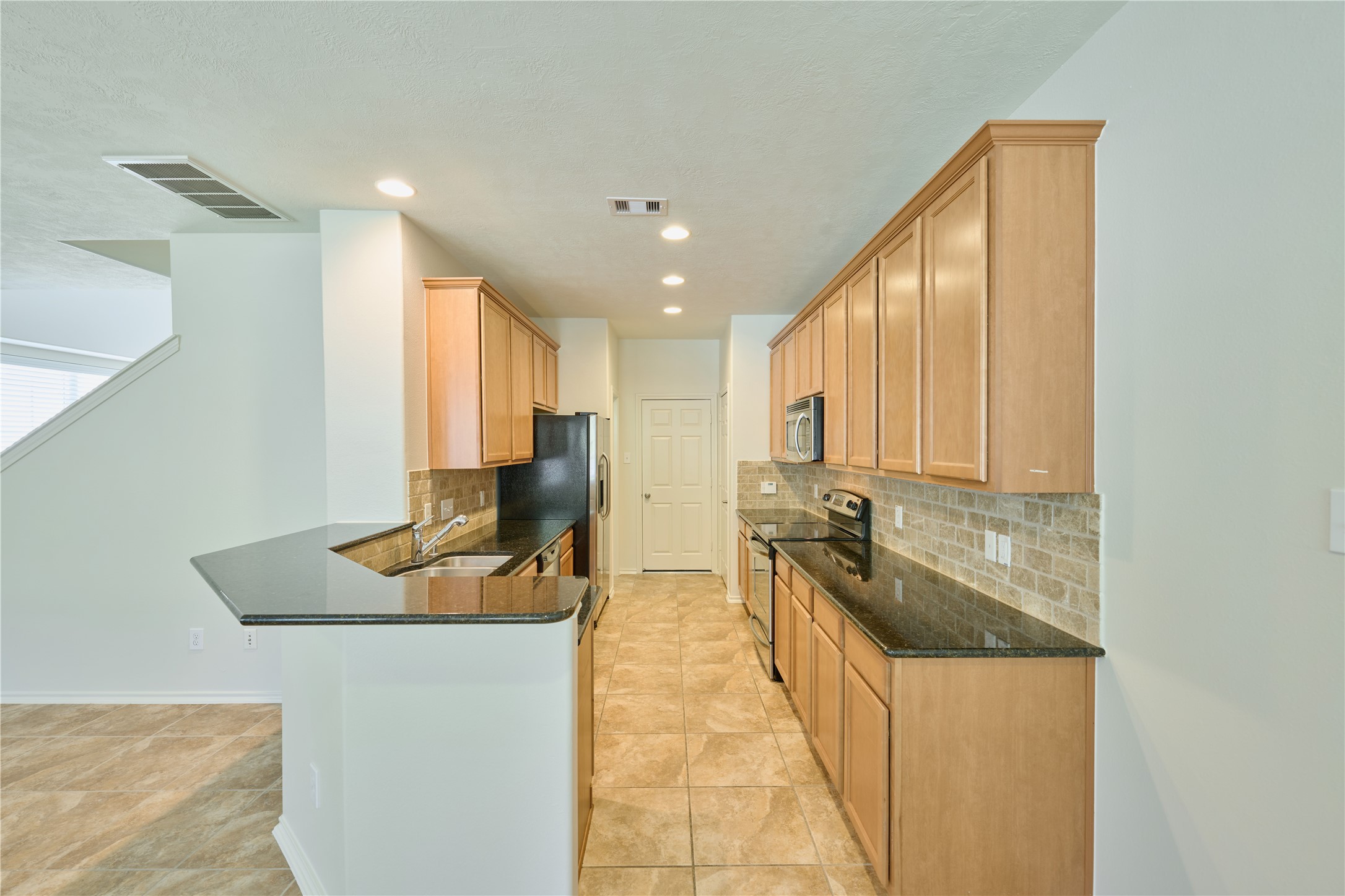 327 Bloomhill Place Property Photo 4