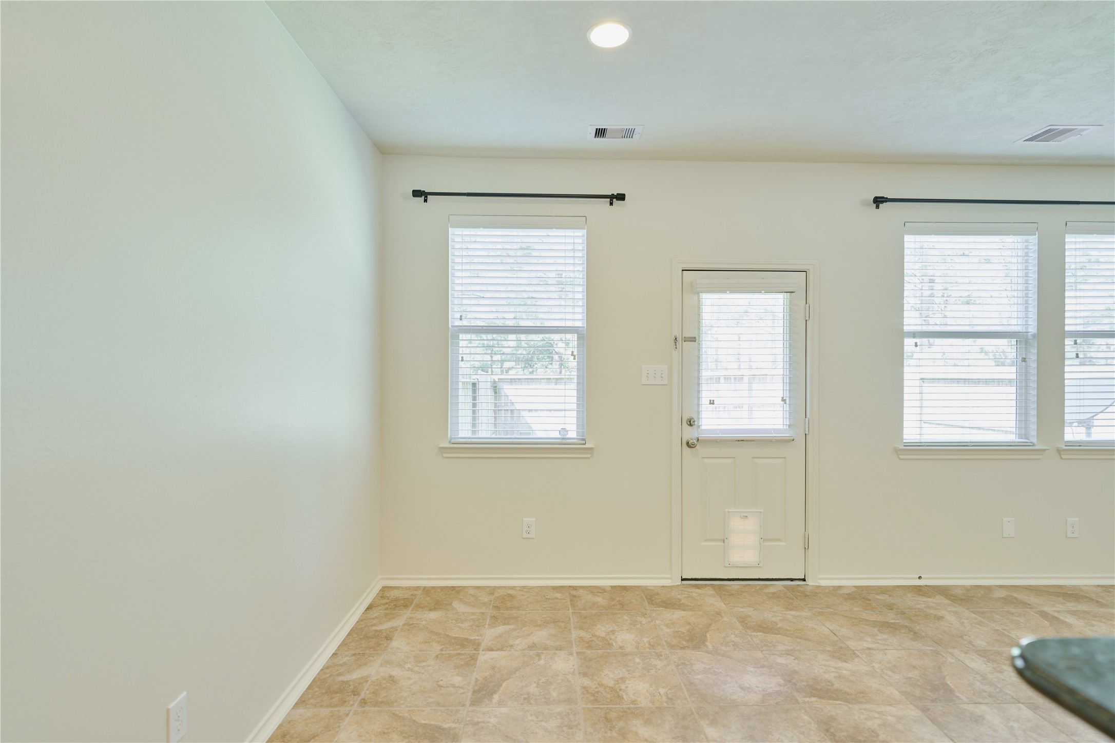 327 Bloomhill Place Property Photo 13