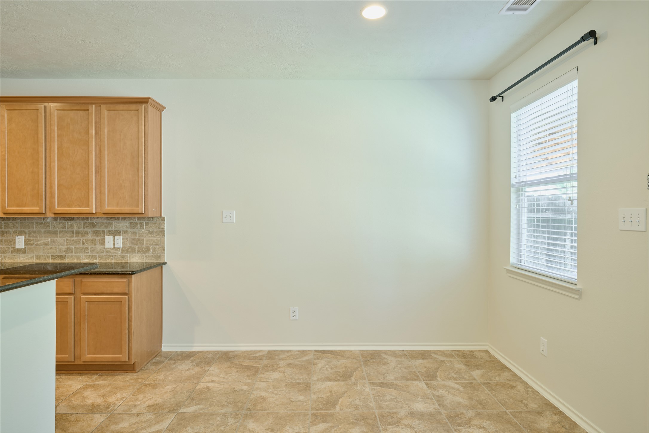 327 Bloomhill Place Property Photo 14