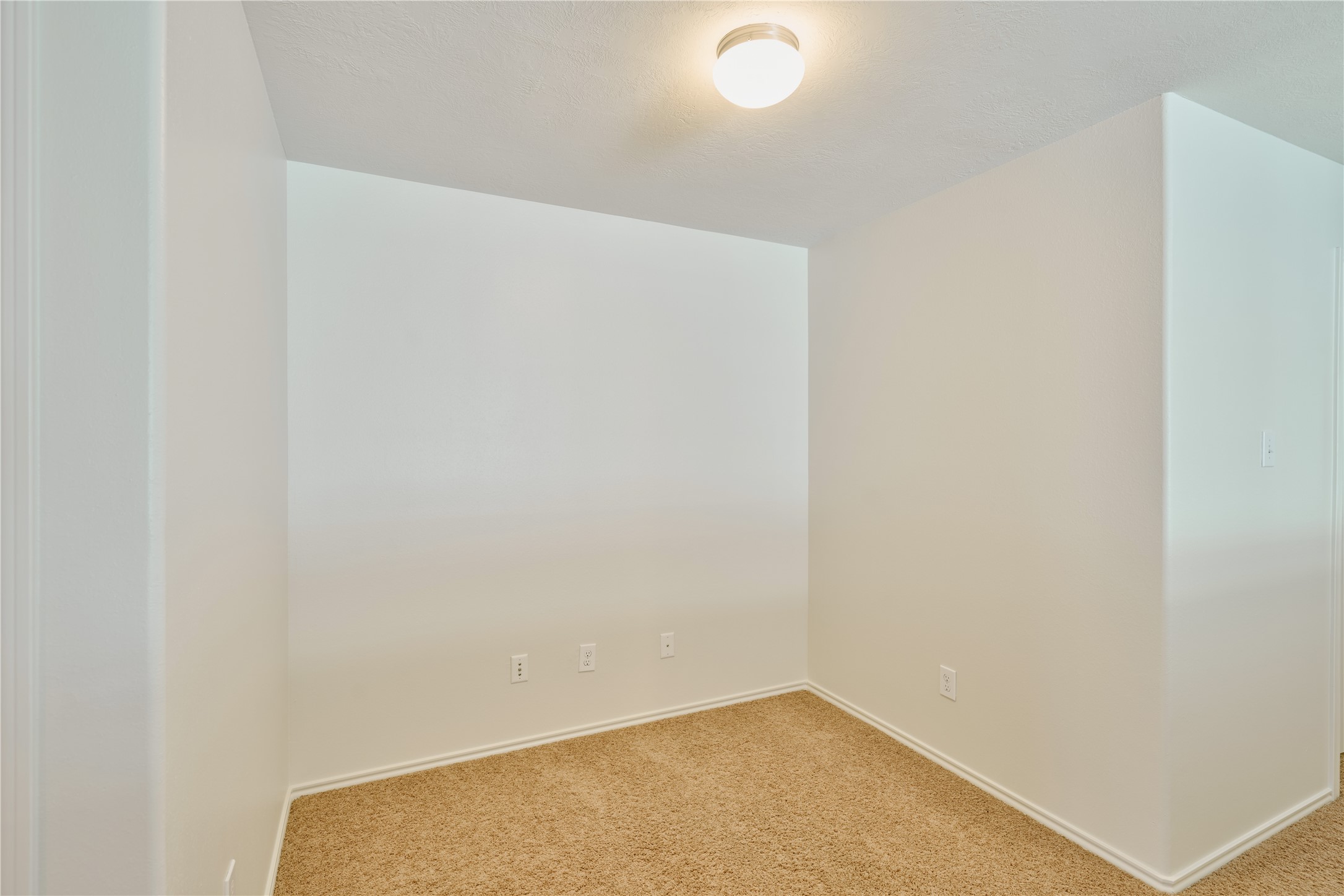327 Bloomhill Place Property Photo 20