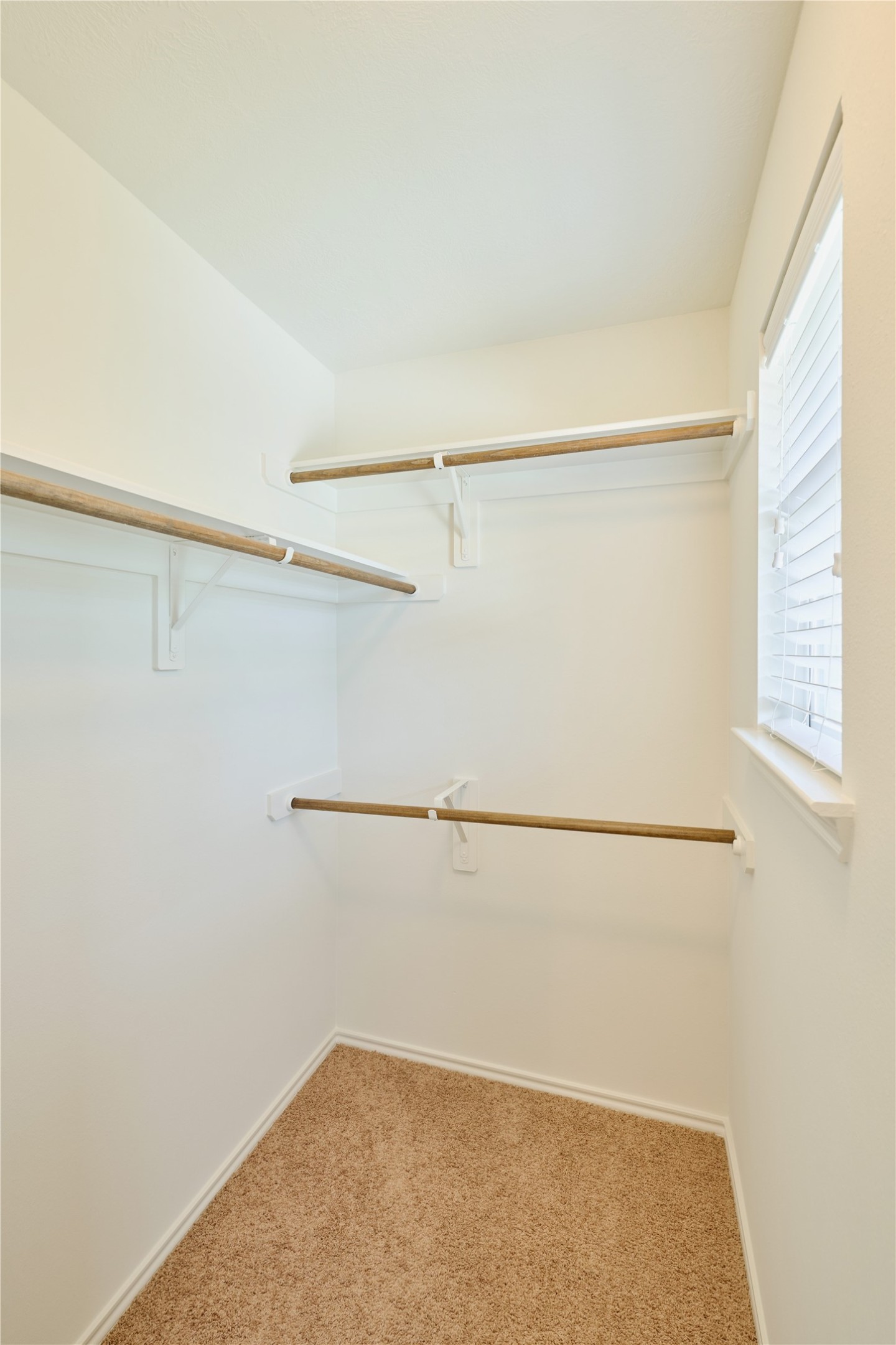 327 Bloomhill Place Property Photo 29