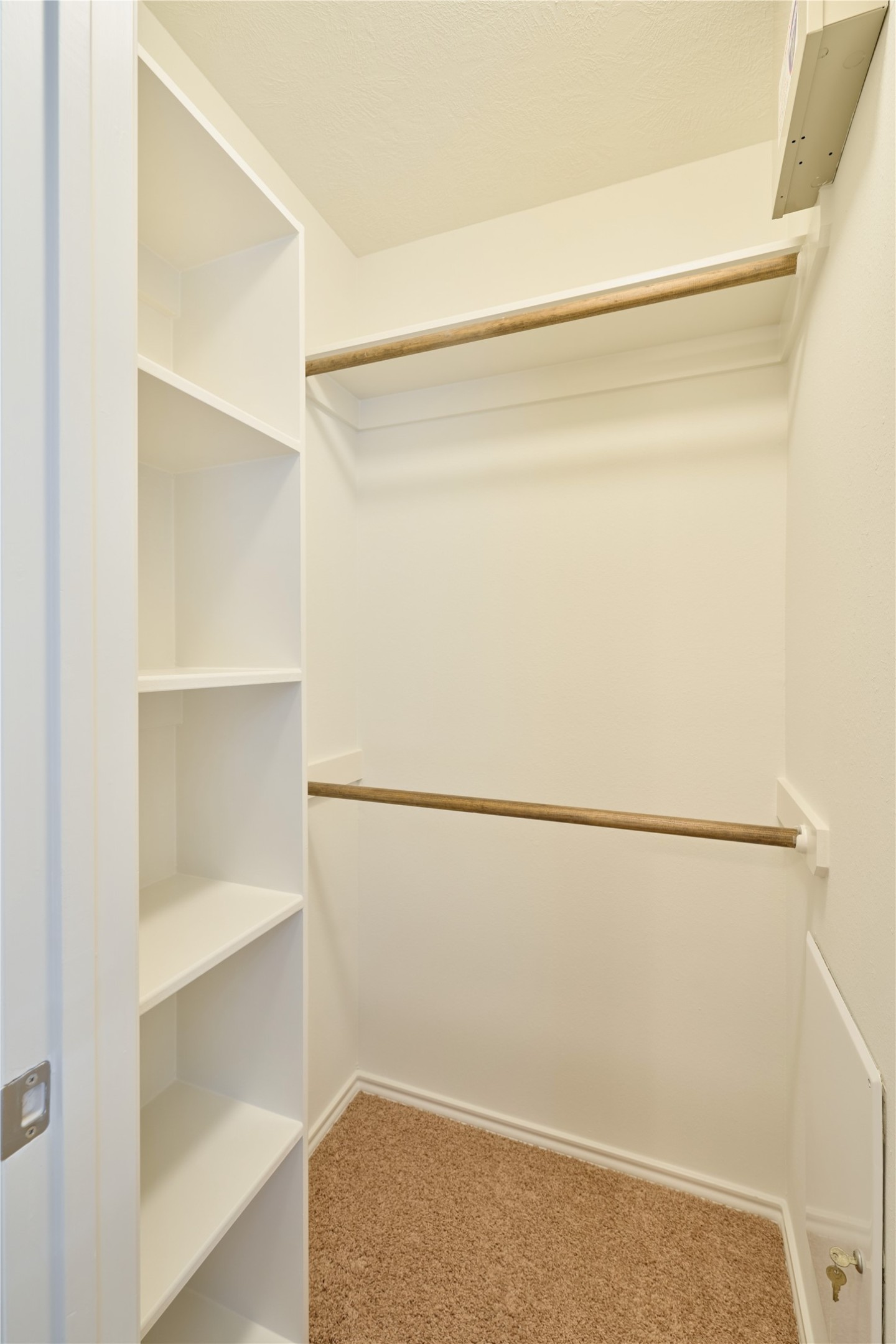 327 Bloomhill Place Property Photo 30