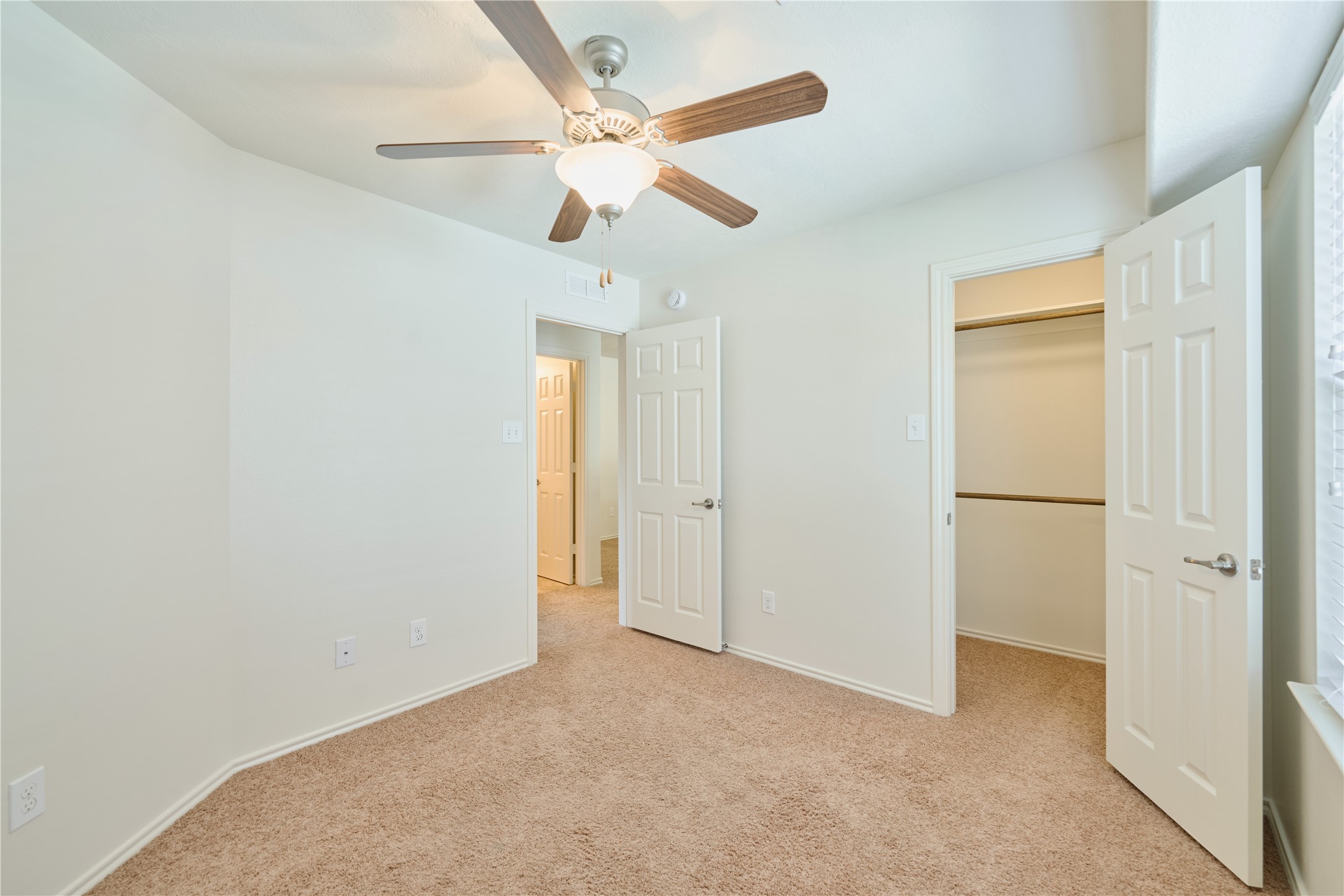 327 Bloomhill Place Property Photo 31