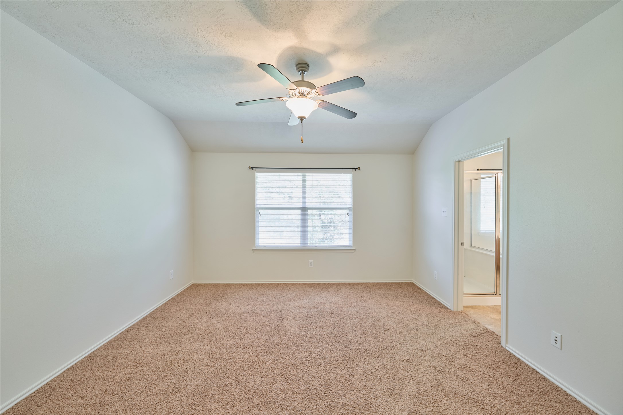 327 Bloomhill Place Property Photo 32
