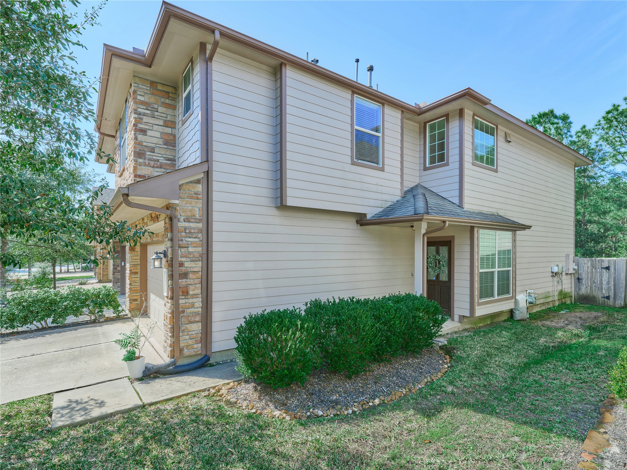 327 Bloomhill Place Property Photo 46