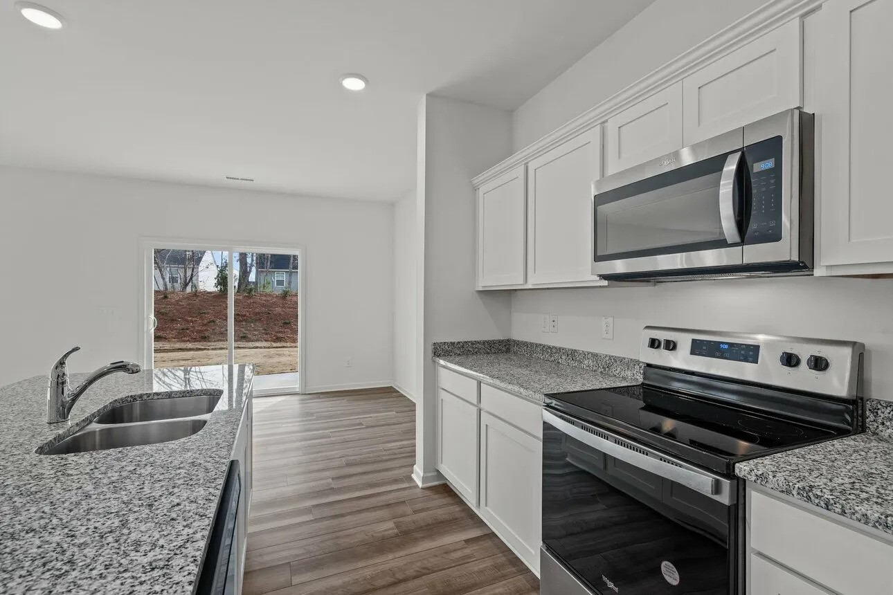 6226 Willow Sky Court Property Photo 3