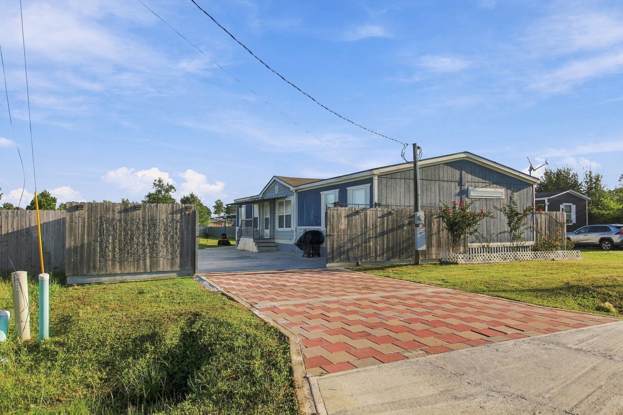 152 Road 5128 Property Photo 1