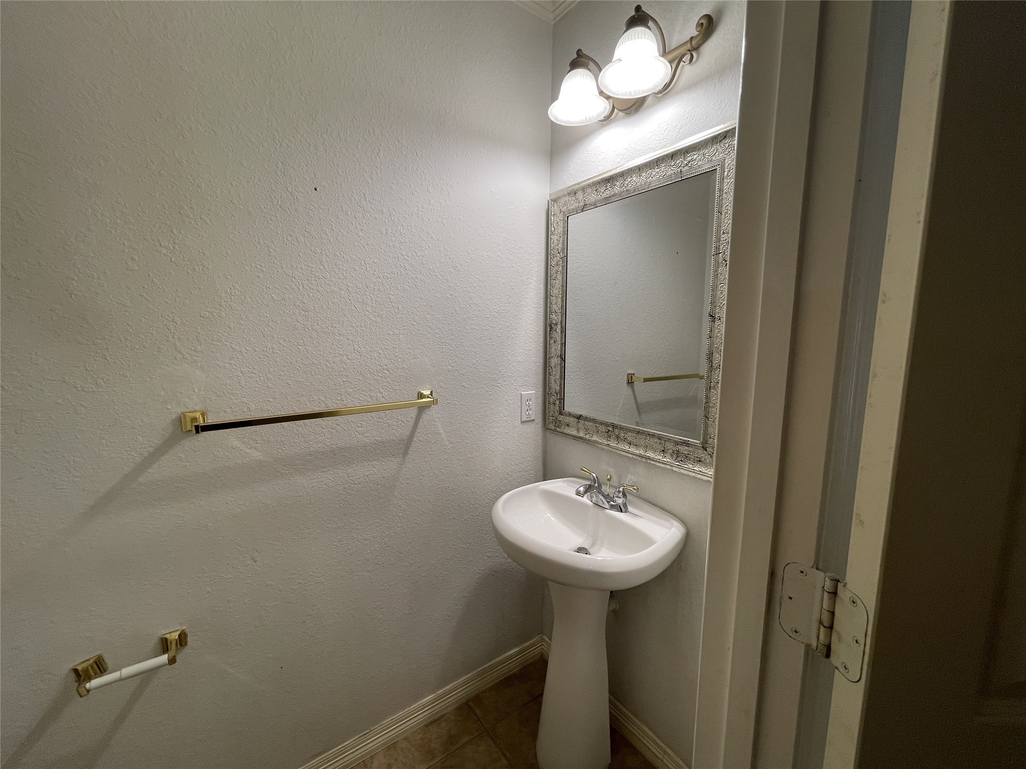 6410 E Linpar Court Property Photo 12