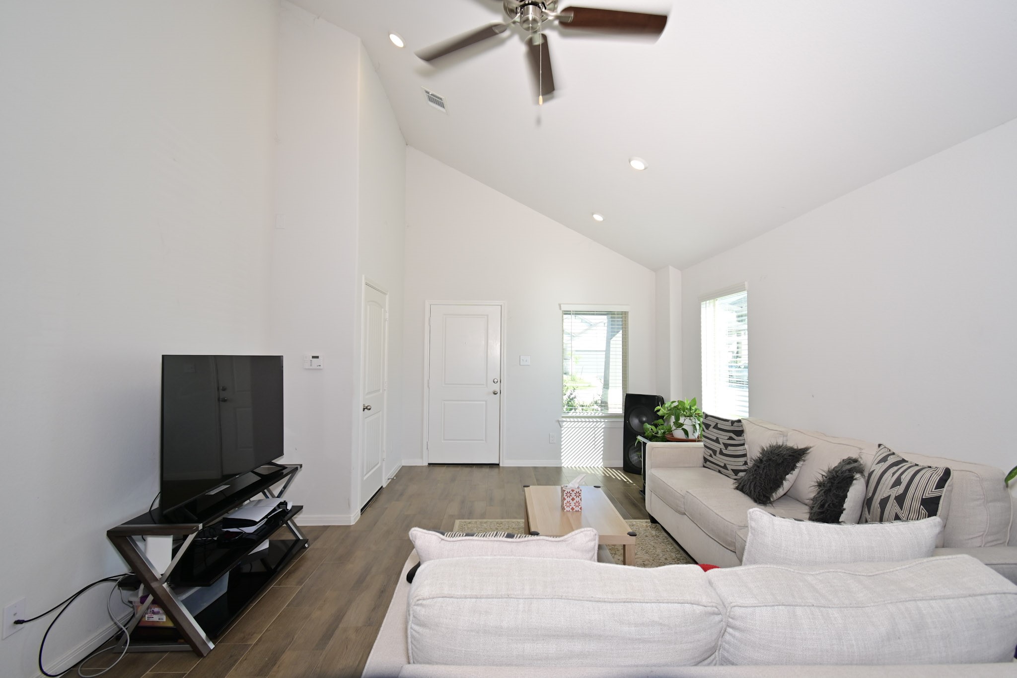 21534 Cypress Trellis Drive Property Photo 10